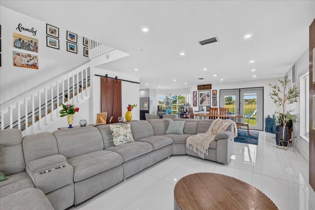 BOCA CHASE TR 4 - Residential