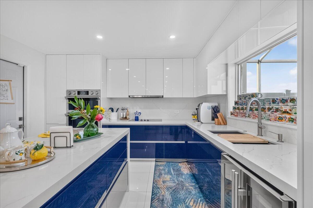 BOCA CHASE TR 4 - Residential