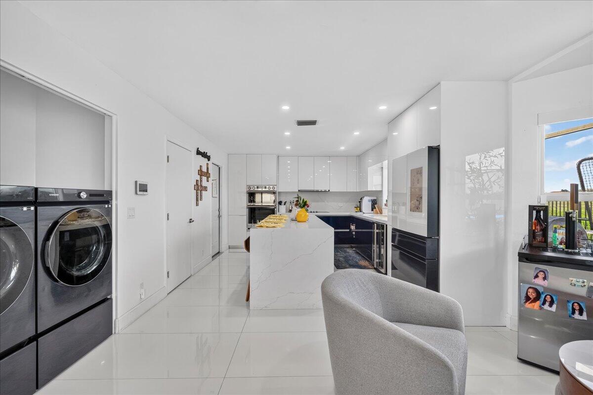 BOCA CHASE TR 4 - Residential