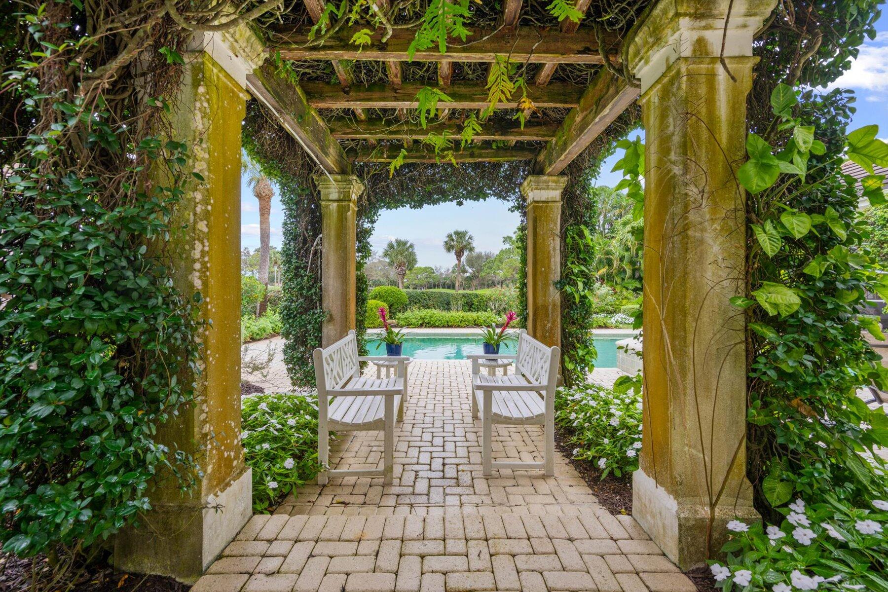 LOXAHATCHEE CLUB AT MAPLEWOOD 9 PH 2 - Residential