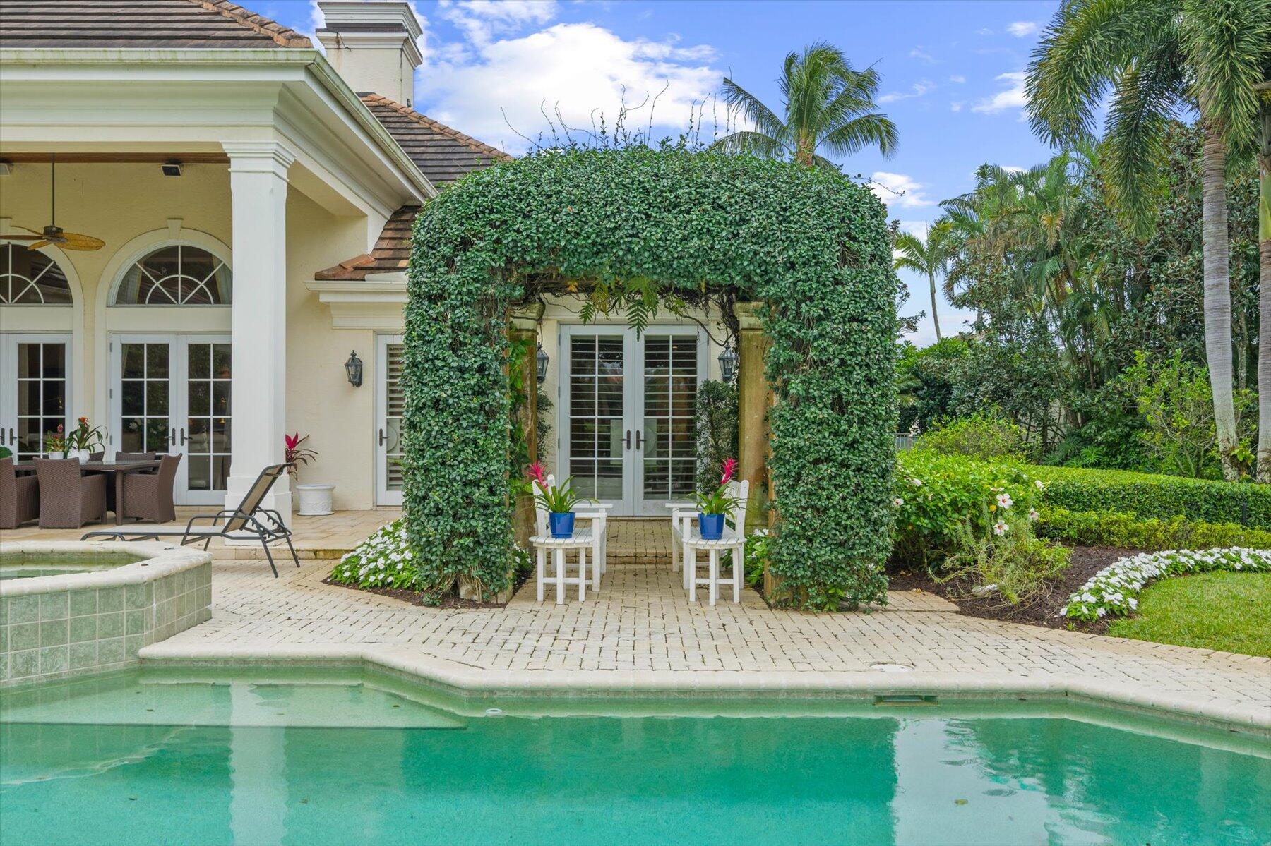 LOXAHATCHEE CLUB AT MAPLEWOOD 9 PH 2 - Residential
