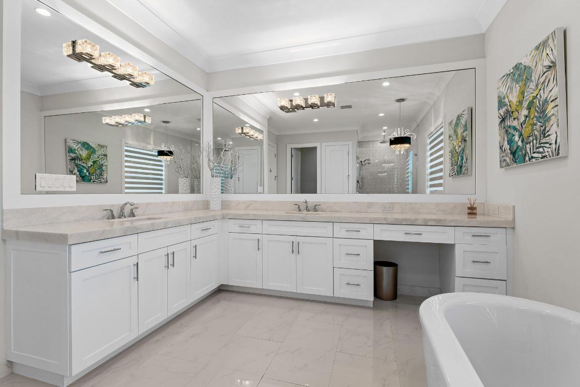 INTRACOASTAL PARK - Residential