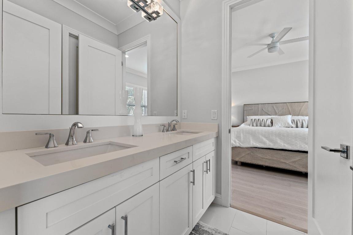 INTRACOASTAL PARK - Residential
