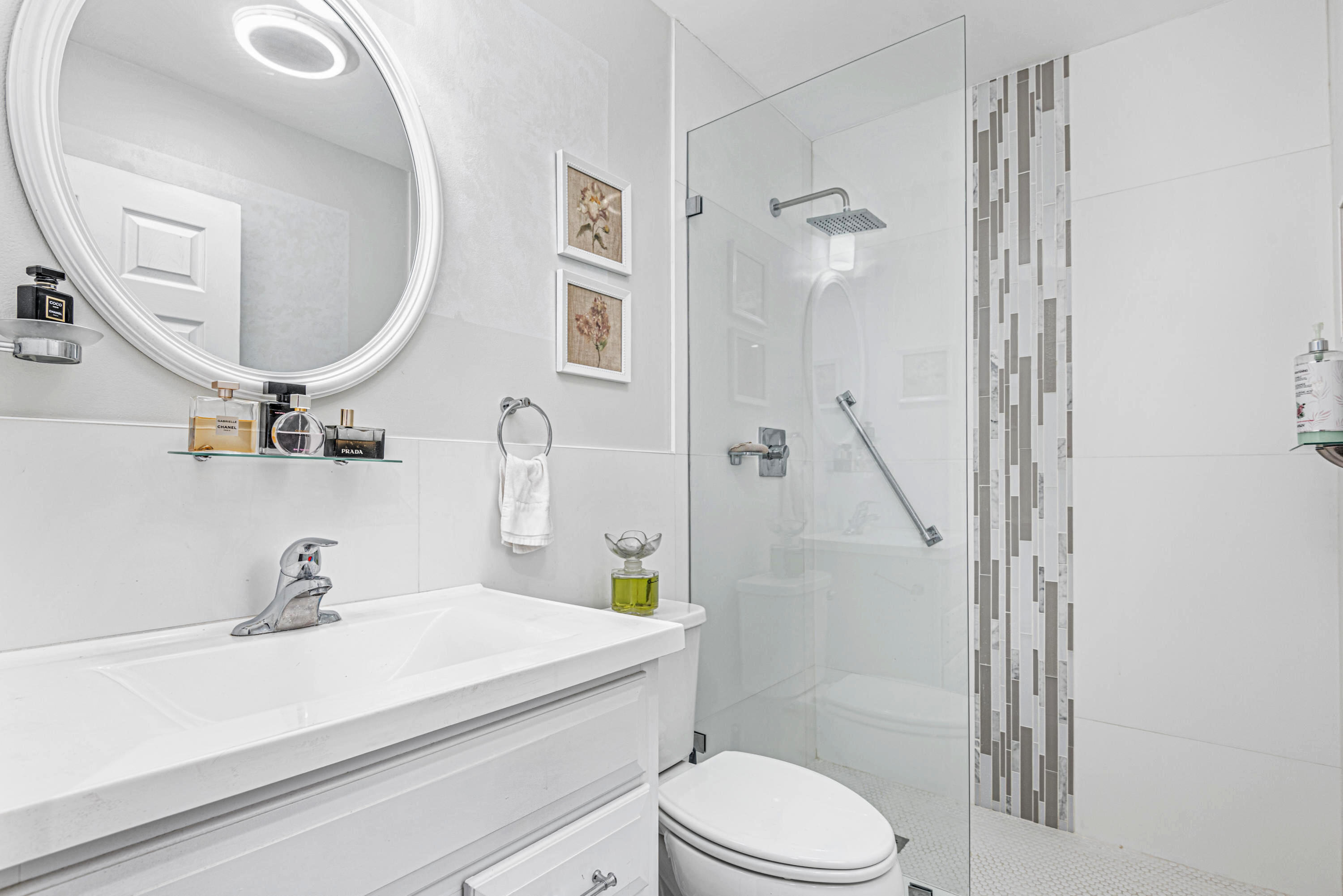 RIVERBEND CONDO - Residential