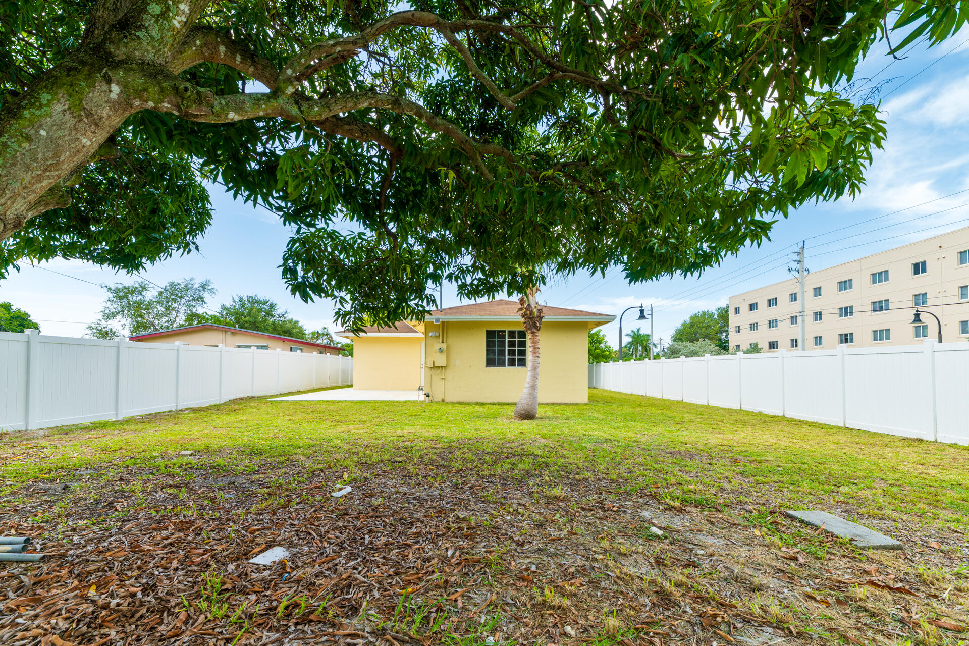 CARVER HEIGHTS - Residential Lease