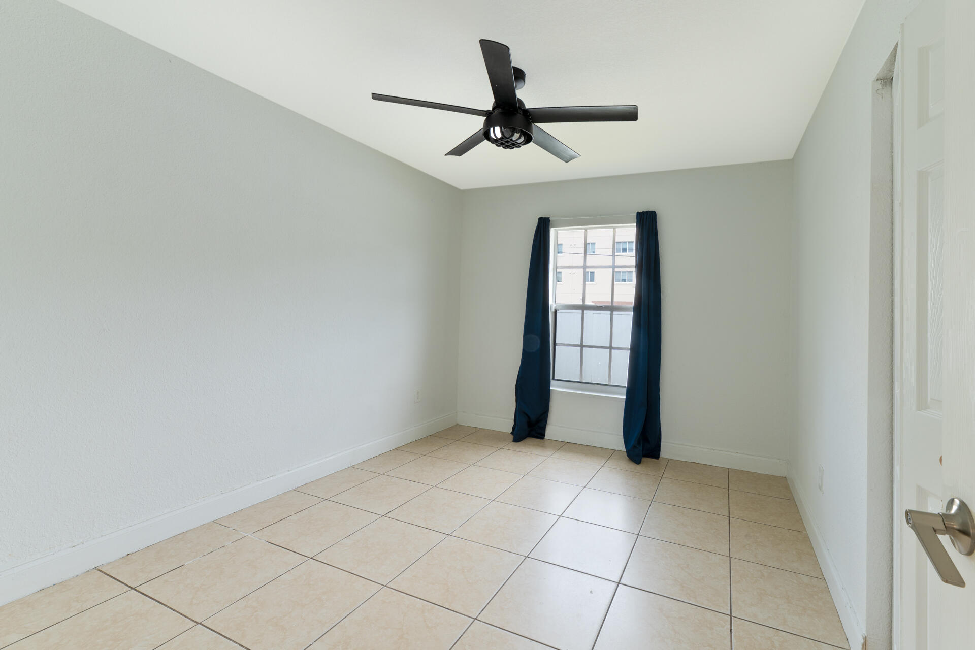 CARVER HEIGHTS - Residential Lease