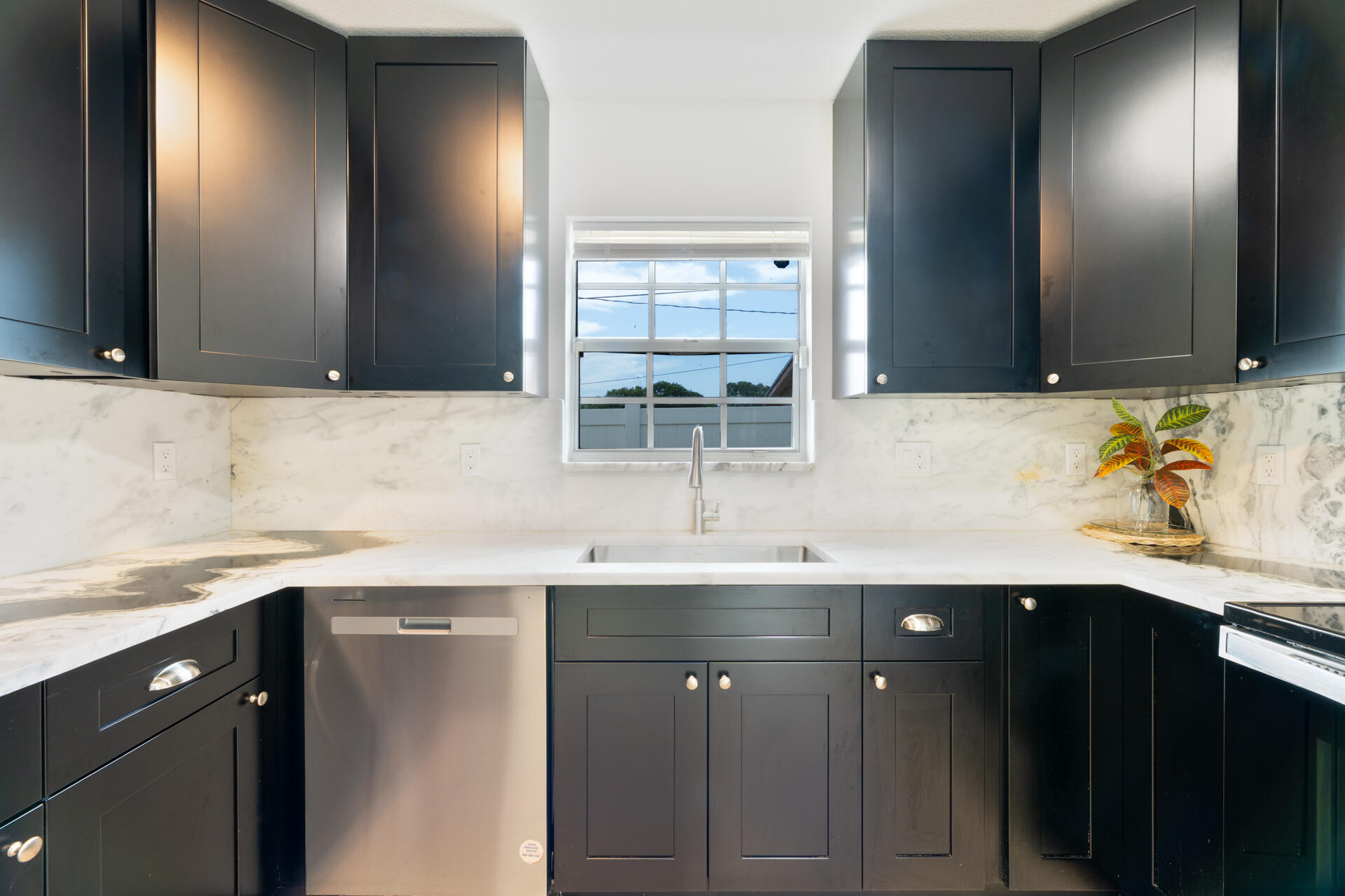 CARVER HEIGHTS - Residential Lease