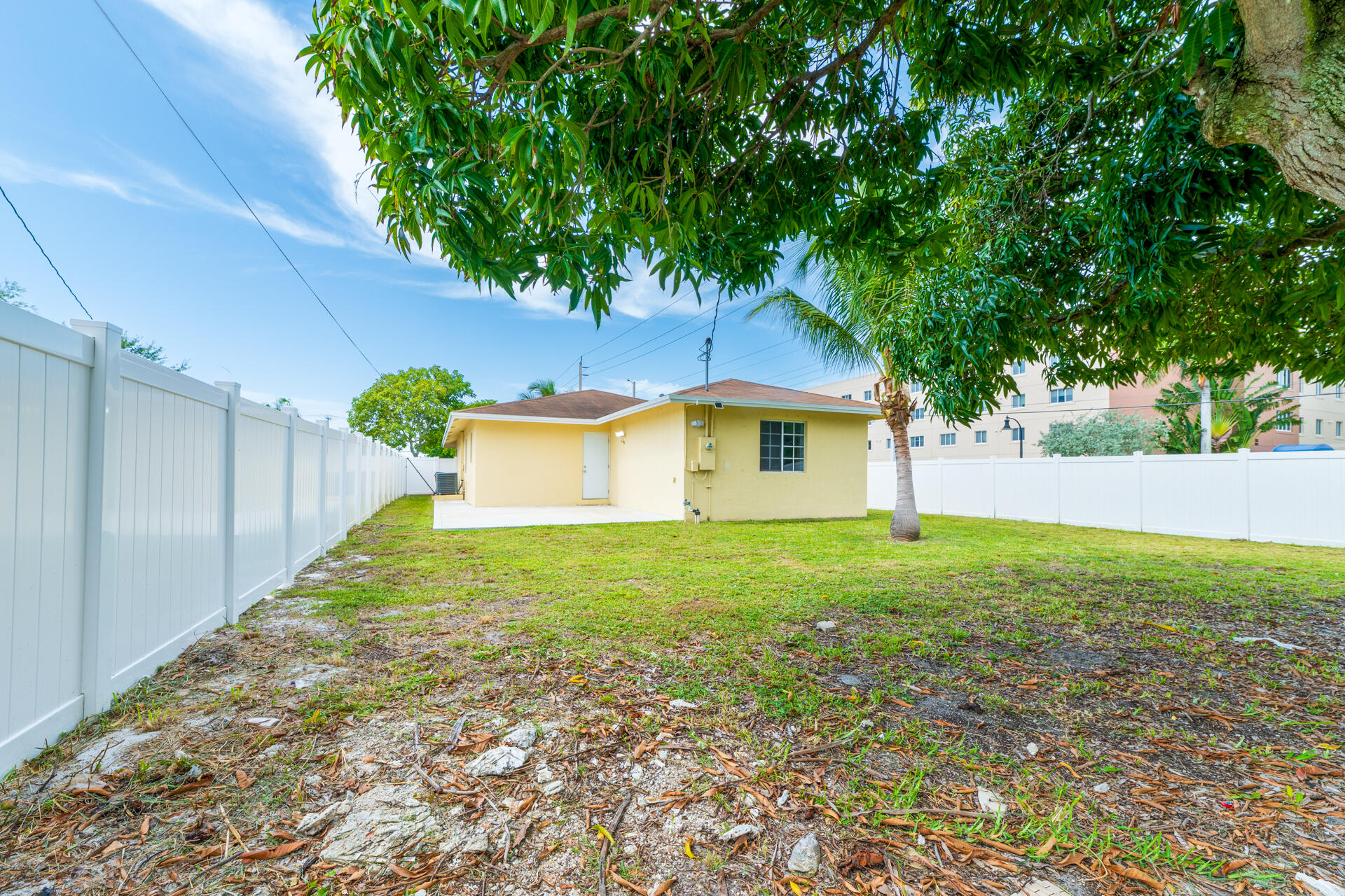 CARVER HEIGHTS - Residential Lease