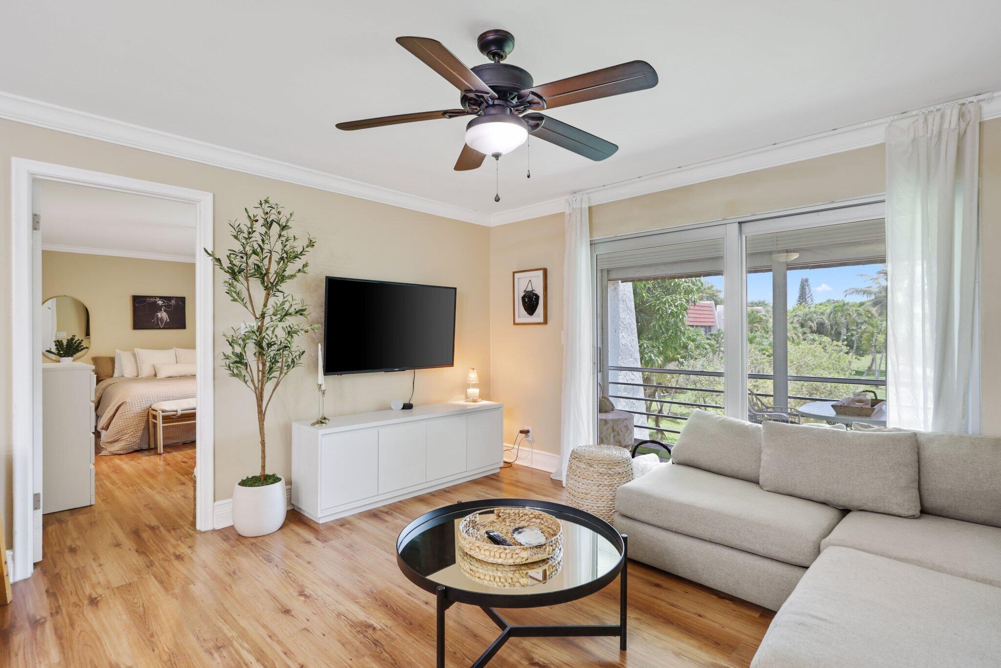 LAGO DEL REY CONDO - Residential Lease
