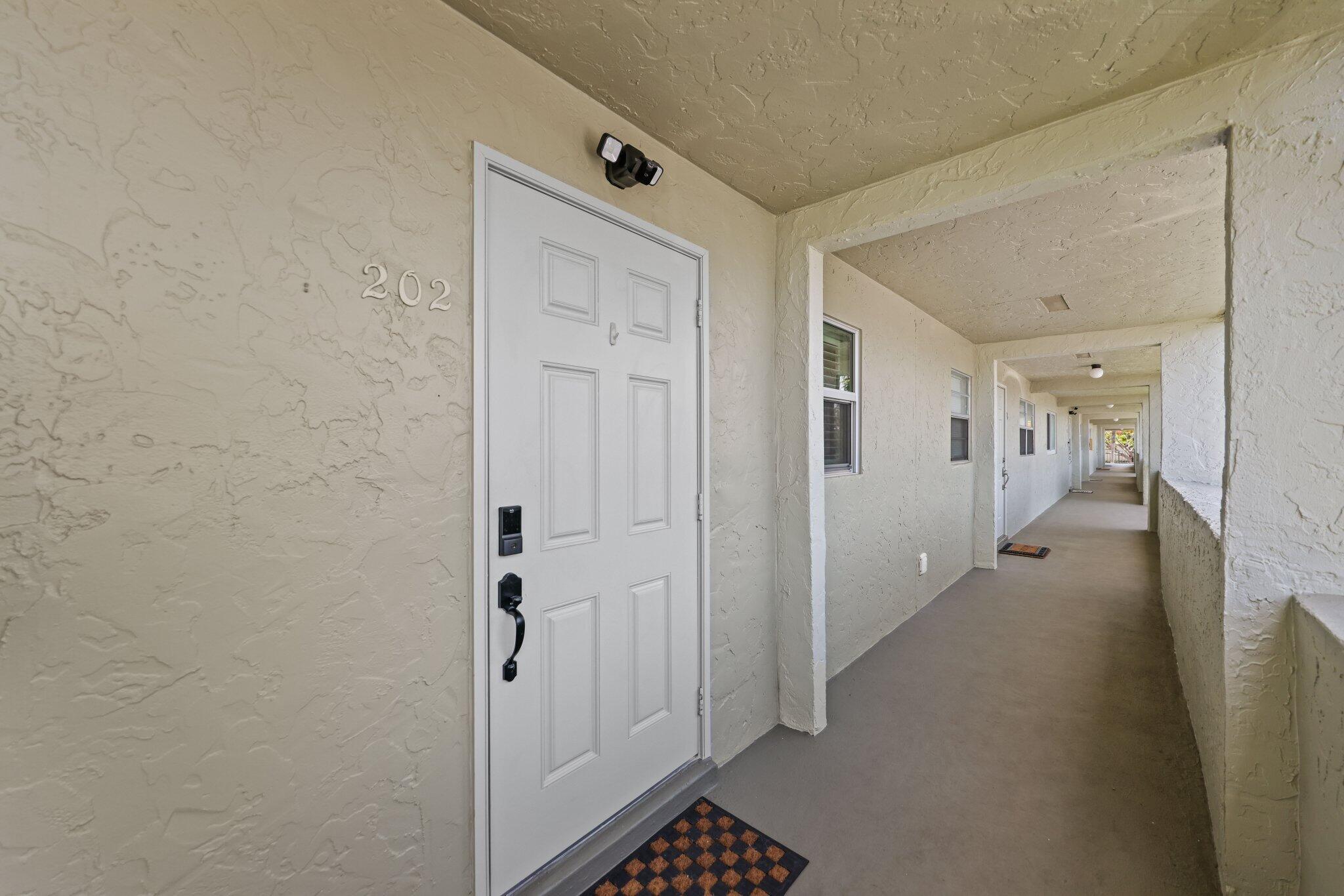 LAGO DEL REY CONDO - Residential Lease
