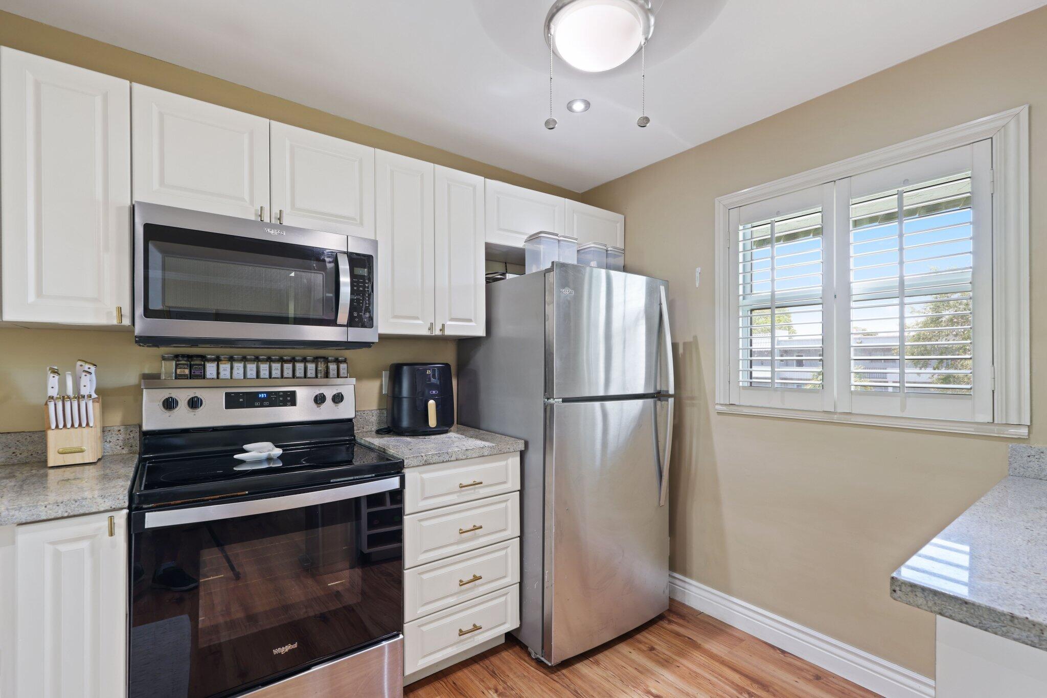 LAGO DEL REY CONDO - Residential Lease