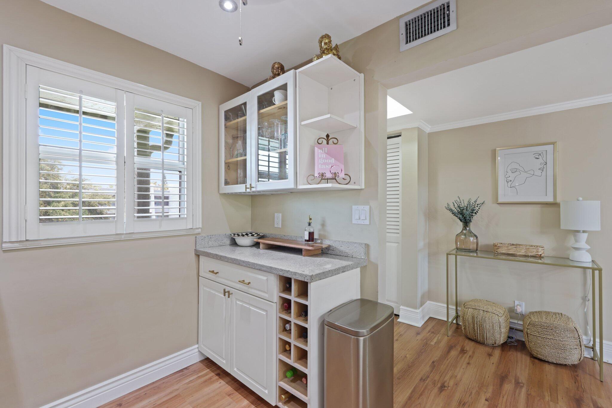 LAGO DEL REY CONDO - Residential Lease