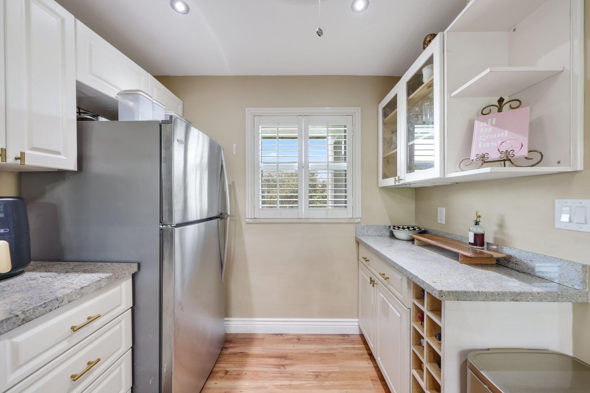 LAGO DEL REY CONDO - Residential Lease