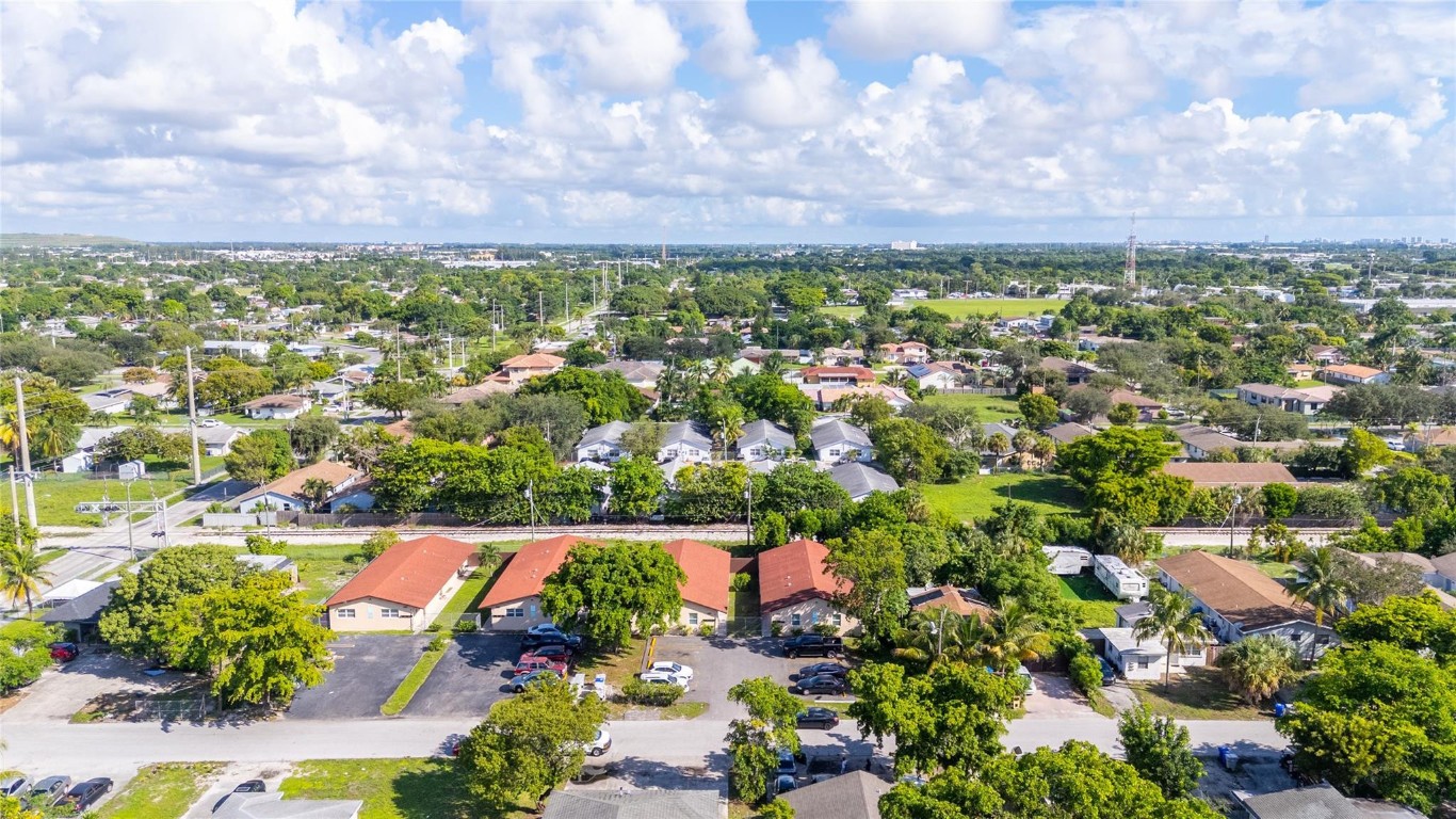 Monticello Park Amd - Residential Income