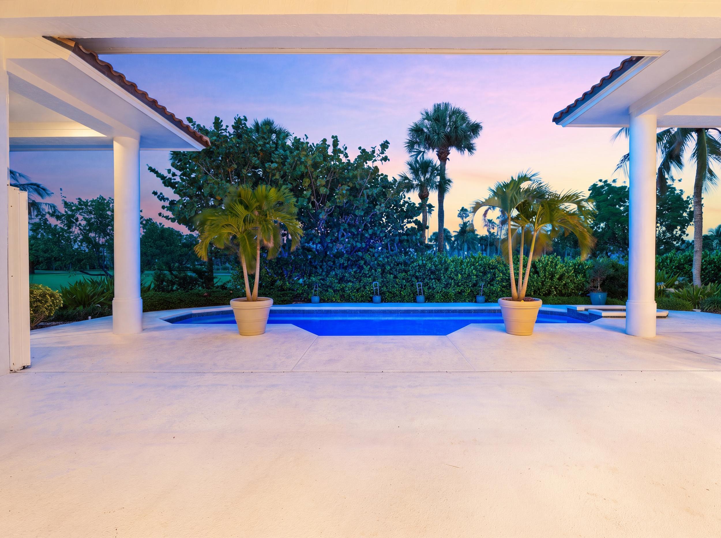 SAILFISH POINT - Residential