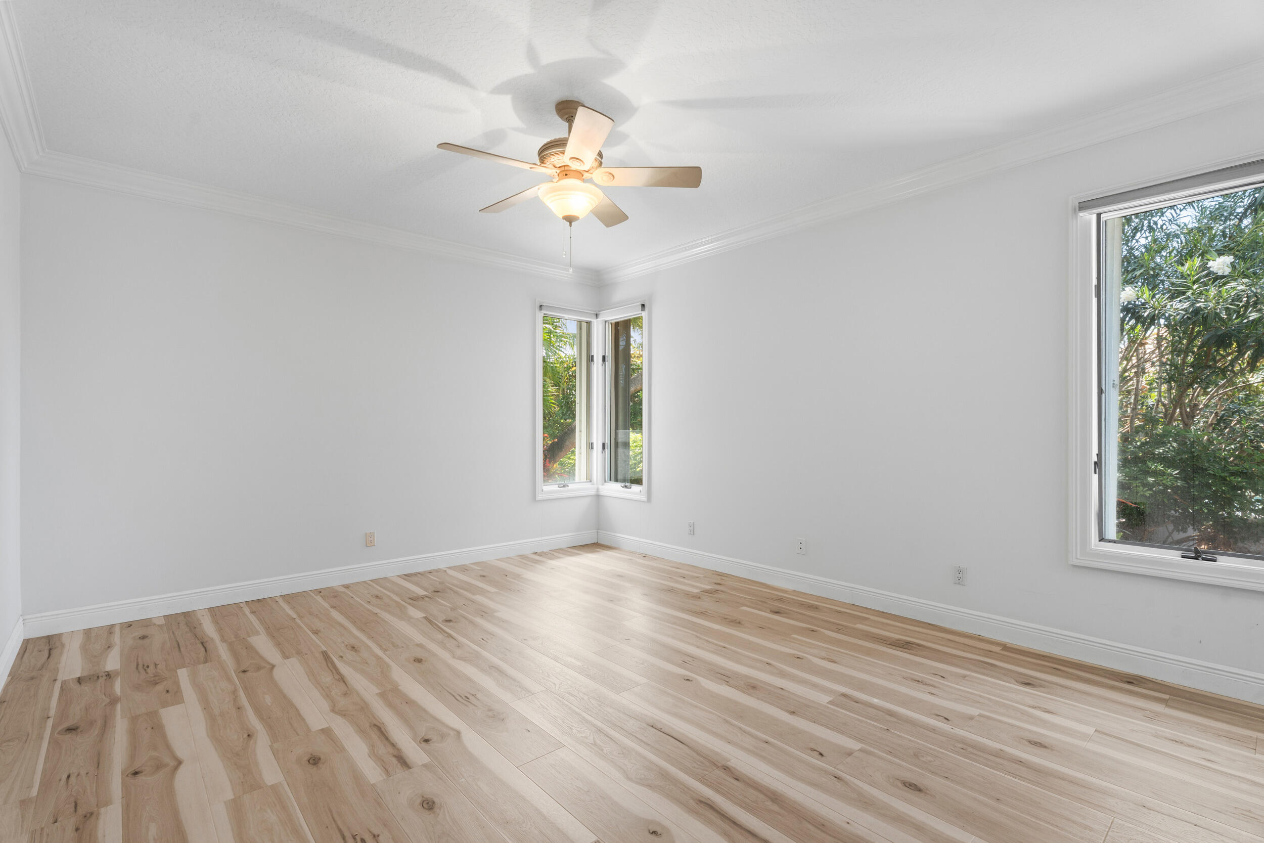 SAILFISH POINT - Residential