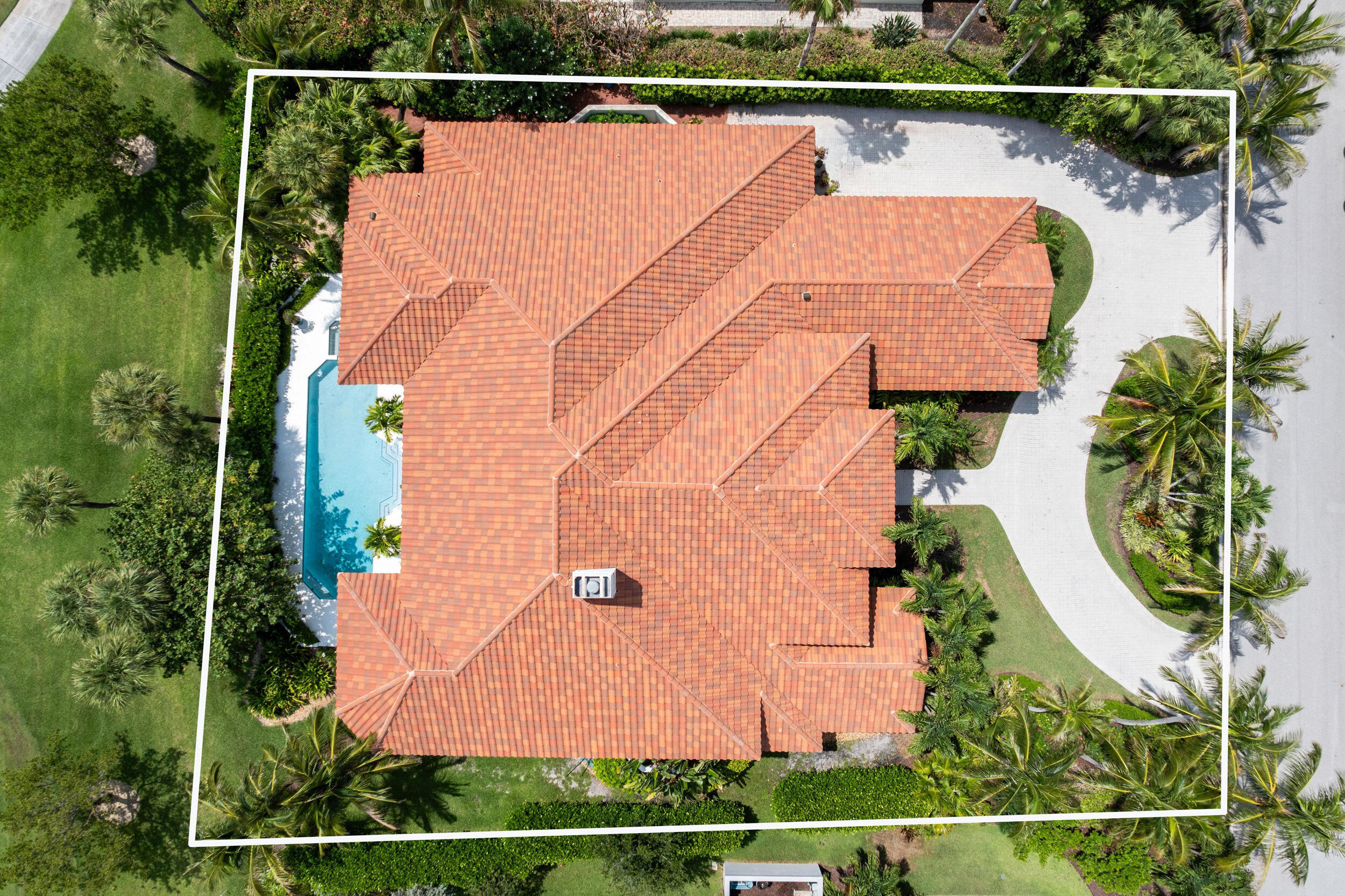SAILFISH POINT - Residential