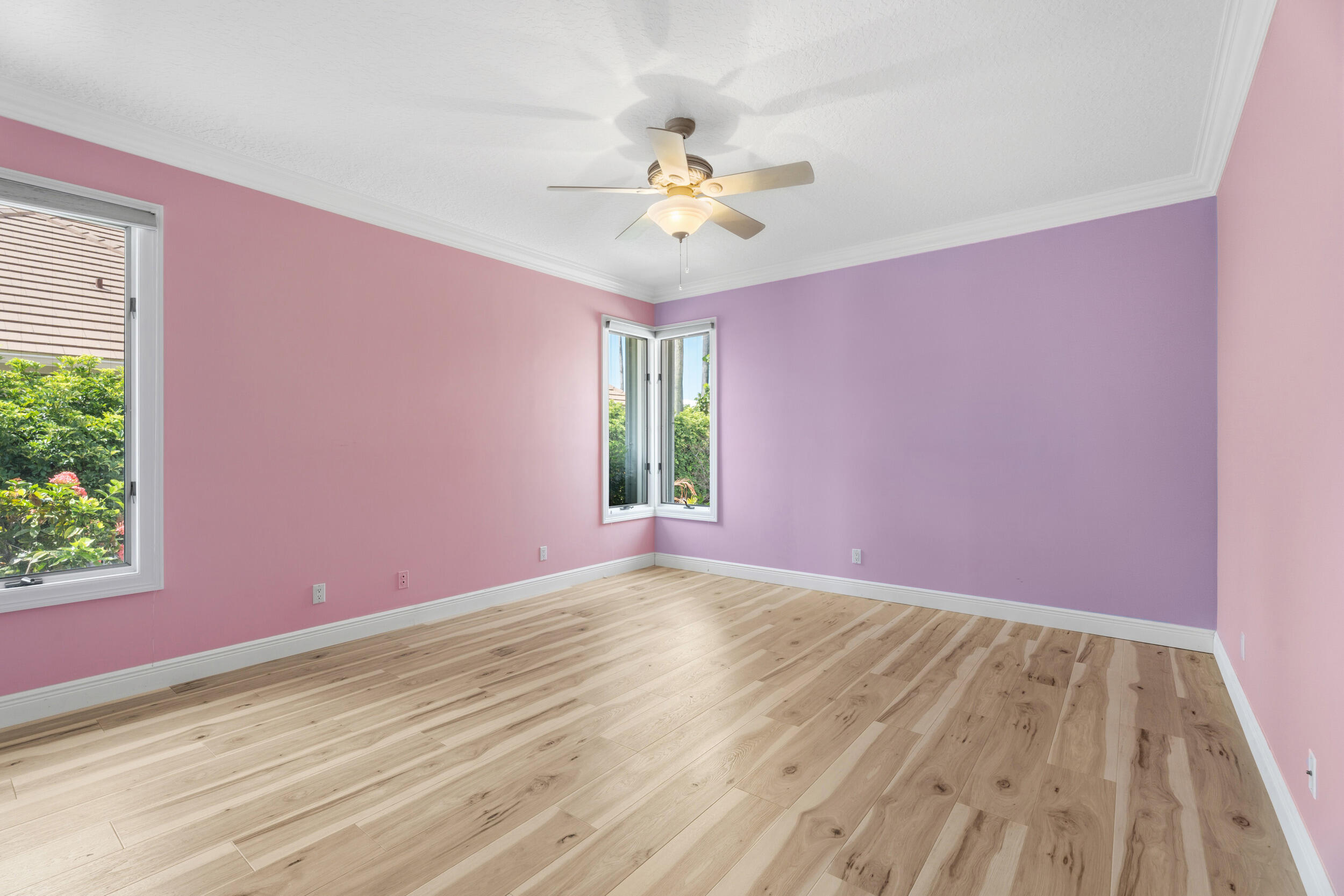 SAILFISH POINT - Residential