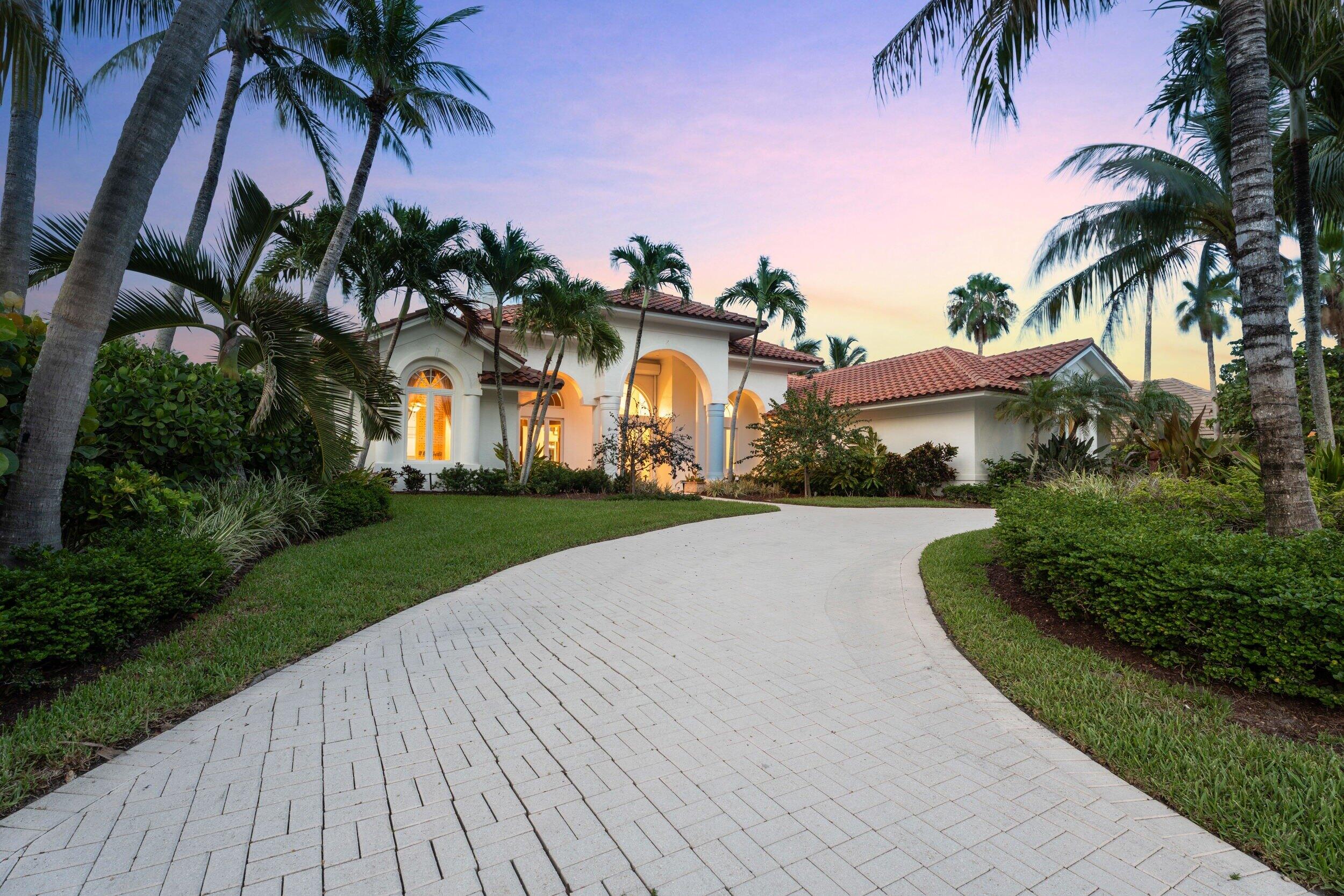 SAILFISH POINT - Residential