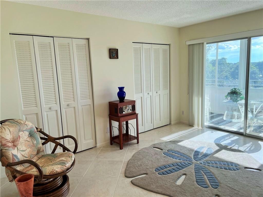 WYNMOOR - Residential