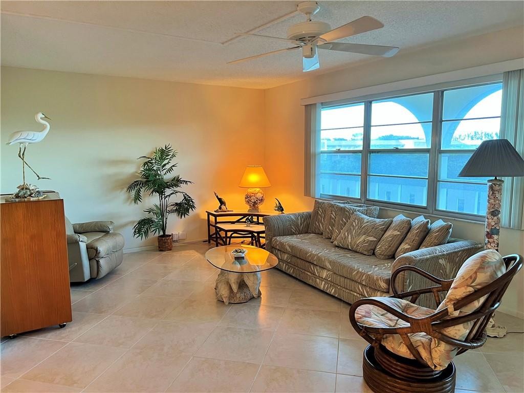 WYNMOOR - Residential