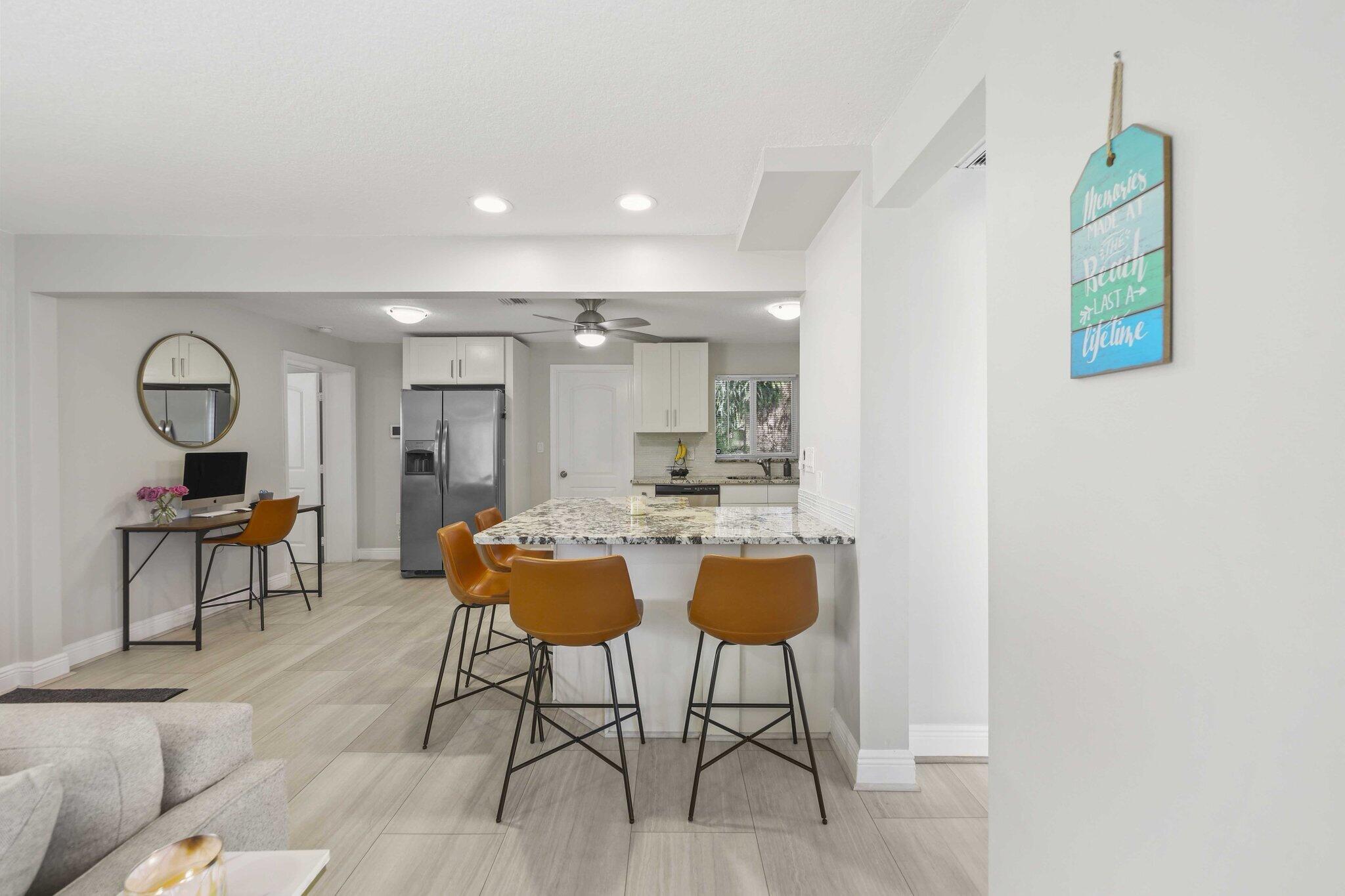 BOULEVARD PARK ISLES SEC 4 - Residential Lease