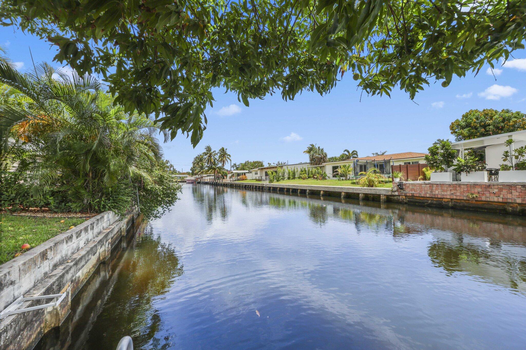 BOULEVARD PARK ISLES SEC 4 - Residential Lease
