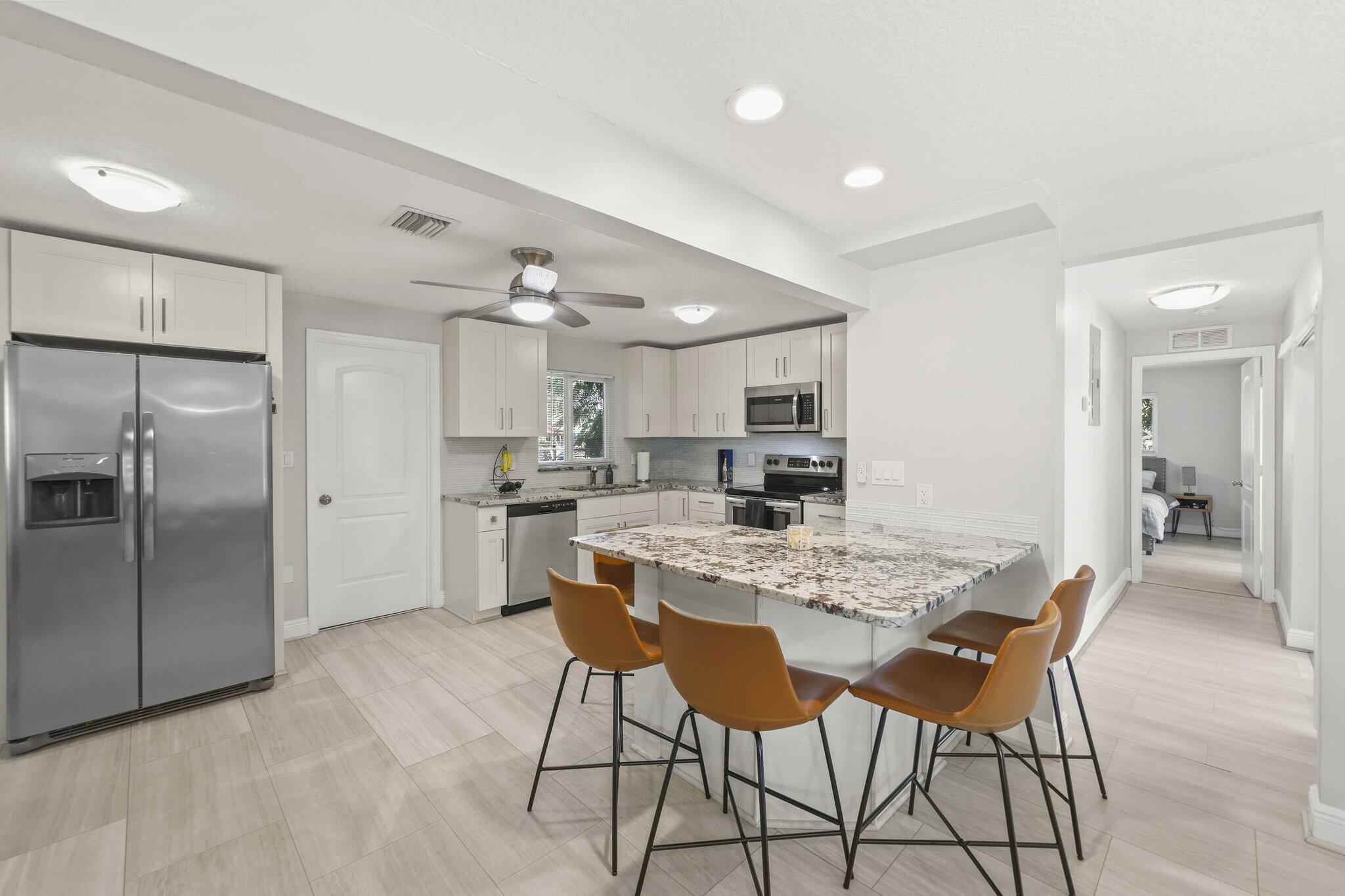 BOULEVARD PARK ISLES SEC 4 - Residential Lease