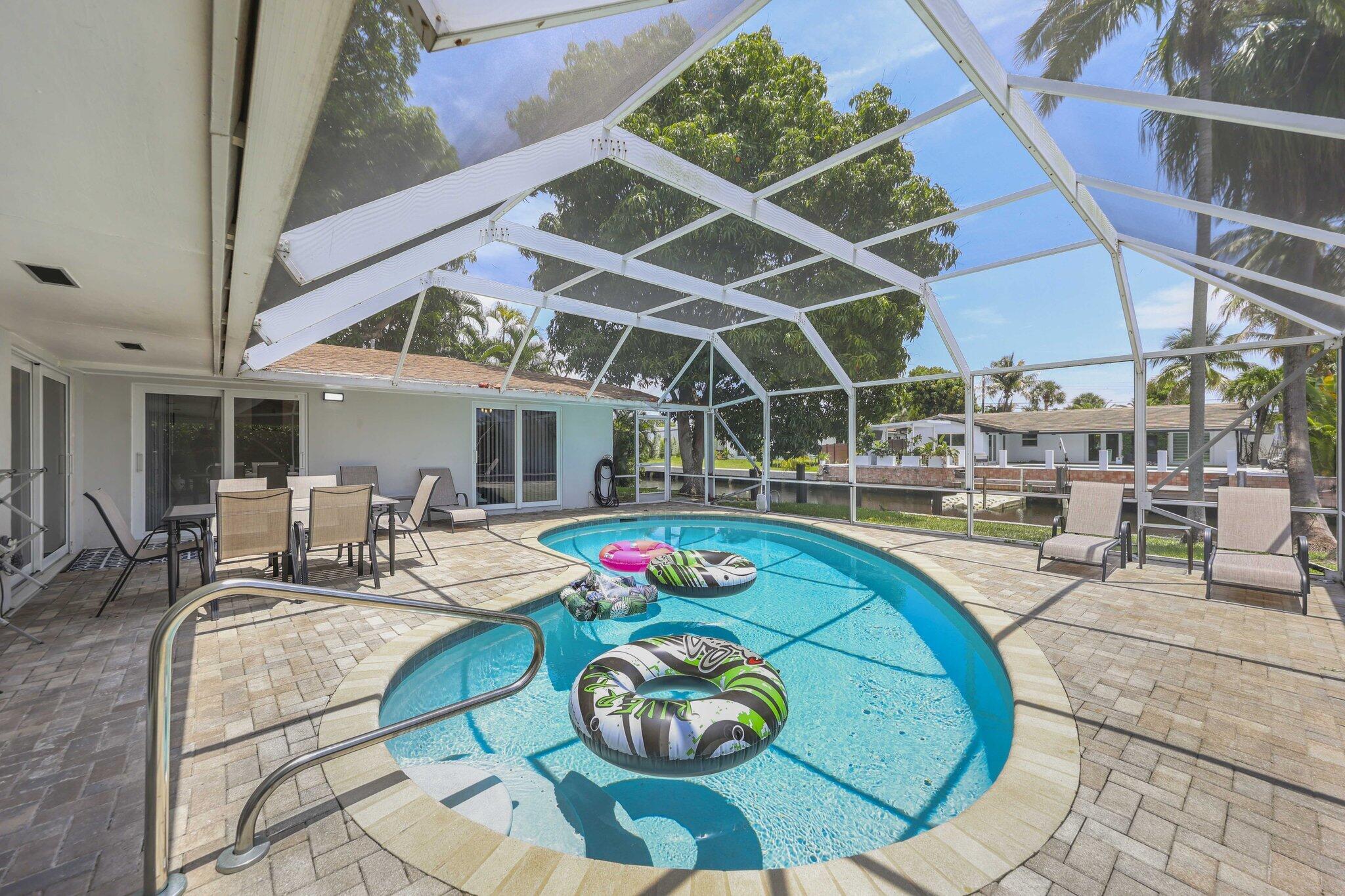BOULEVARD PARK ISLES SEC 4 - Residential Lease