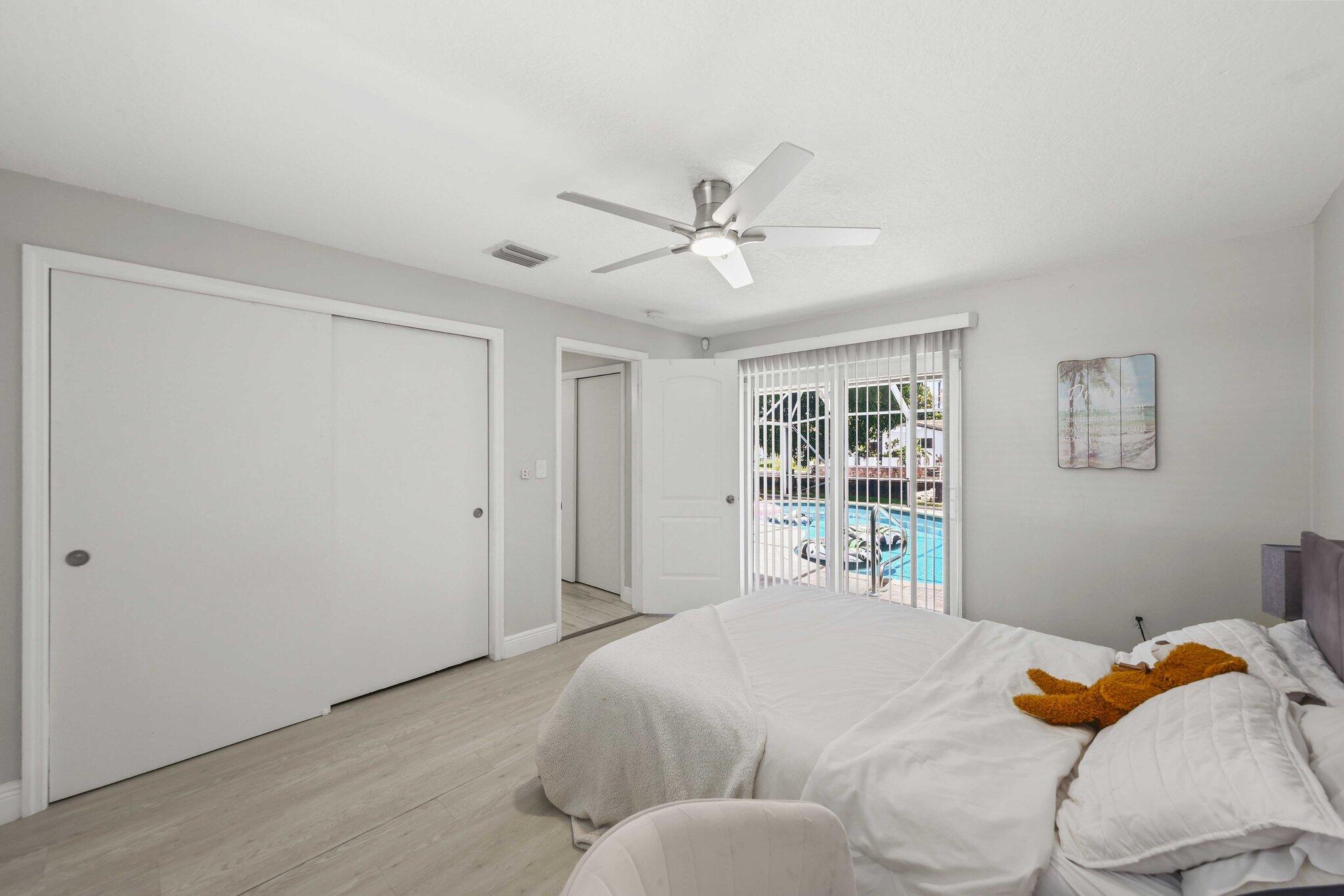 BOULEVARD PARK ISLES SEC 4 - Residential Lease