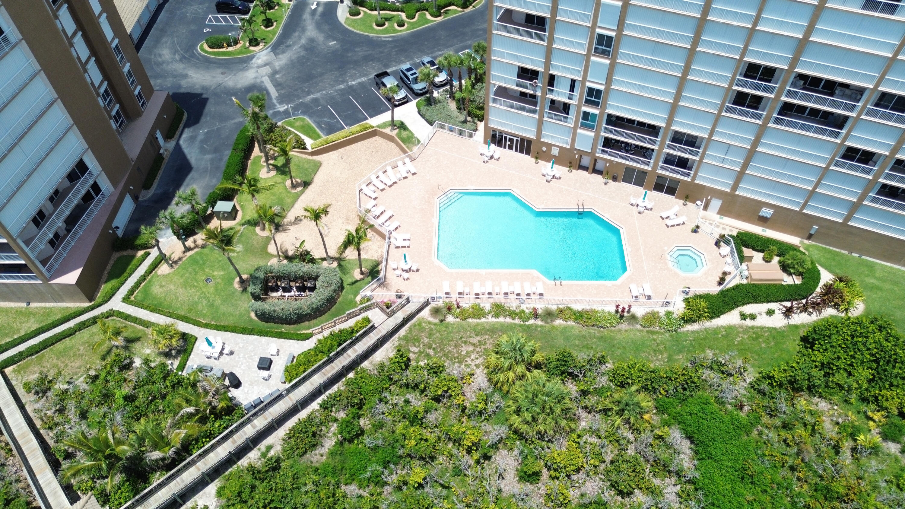 OCEANIQUE OCEANFRONT, A CONDOMINIUM - Residential
