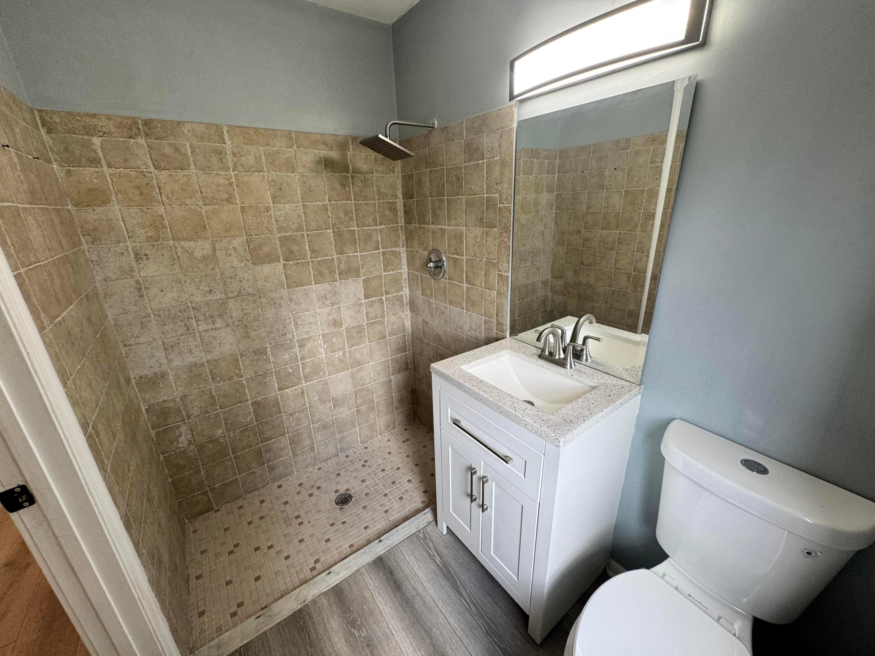 PORT ST LUCIE SECTION 18 - Residential Lease