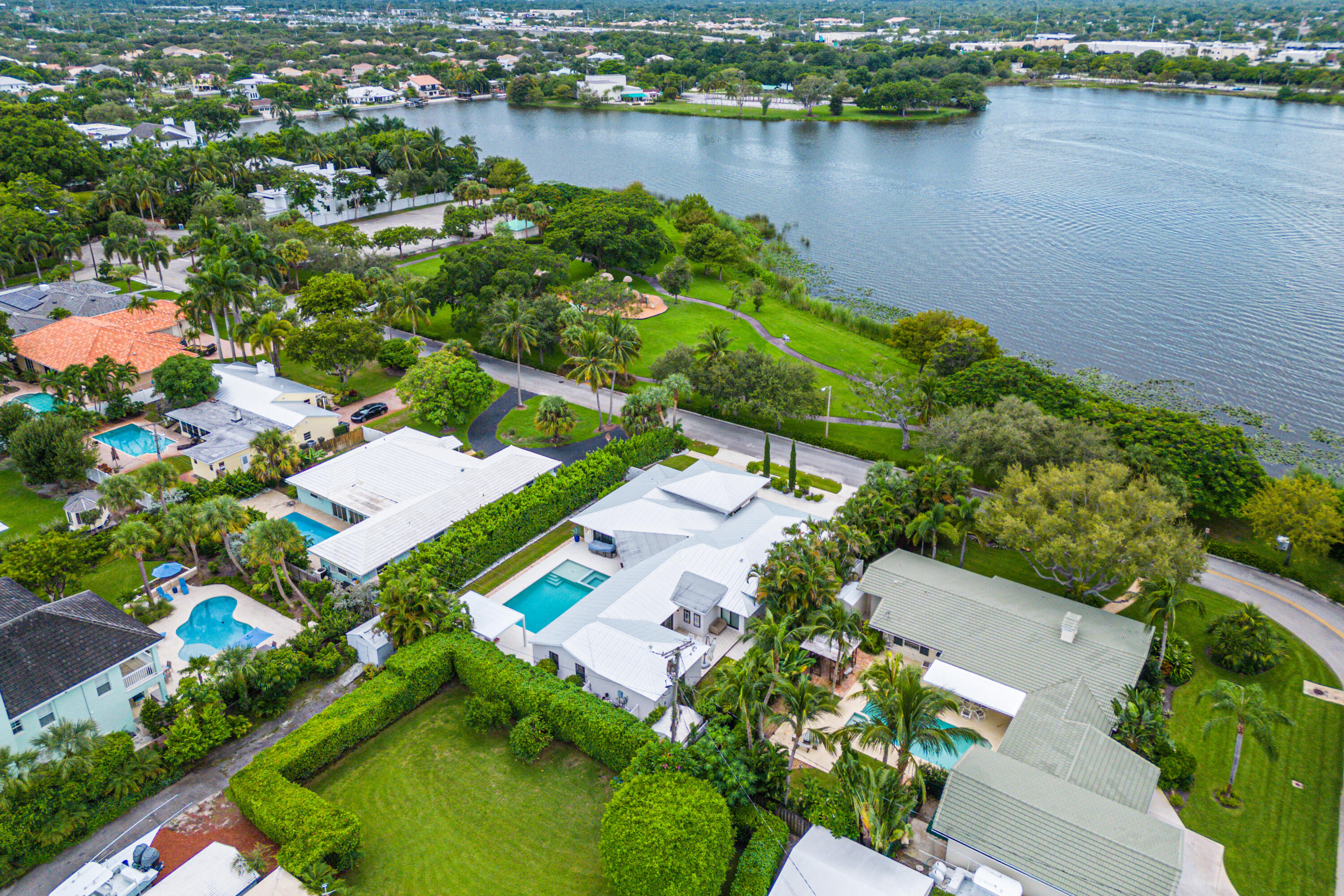 LAKE IDA GARDENS AMENDED PL - Residential Lease