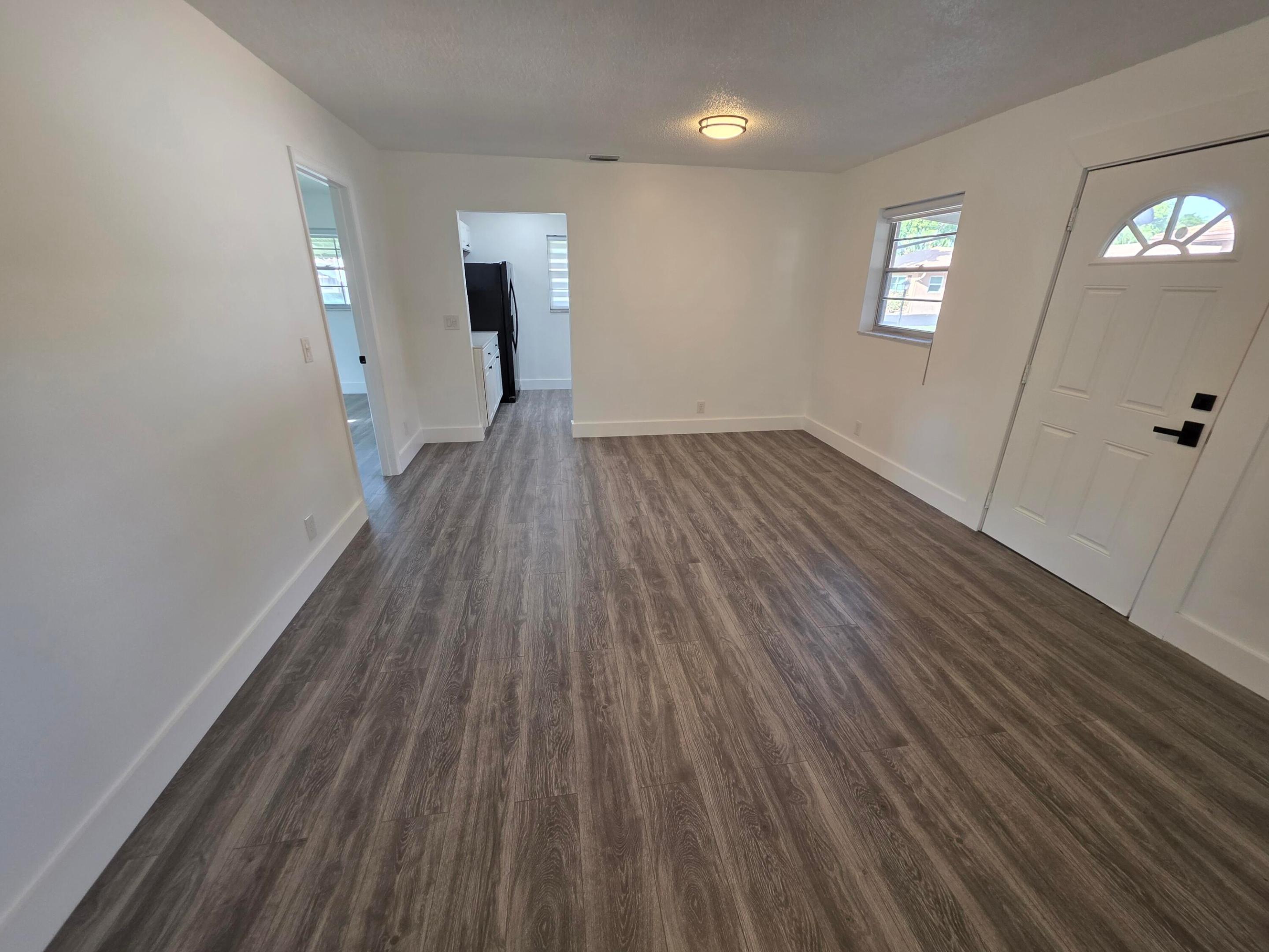 COUNTRY MANORS CONDO - Residential