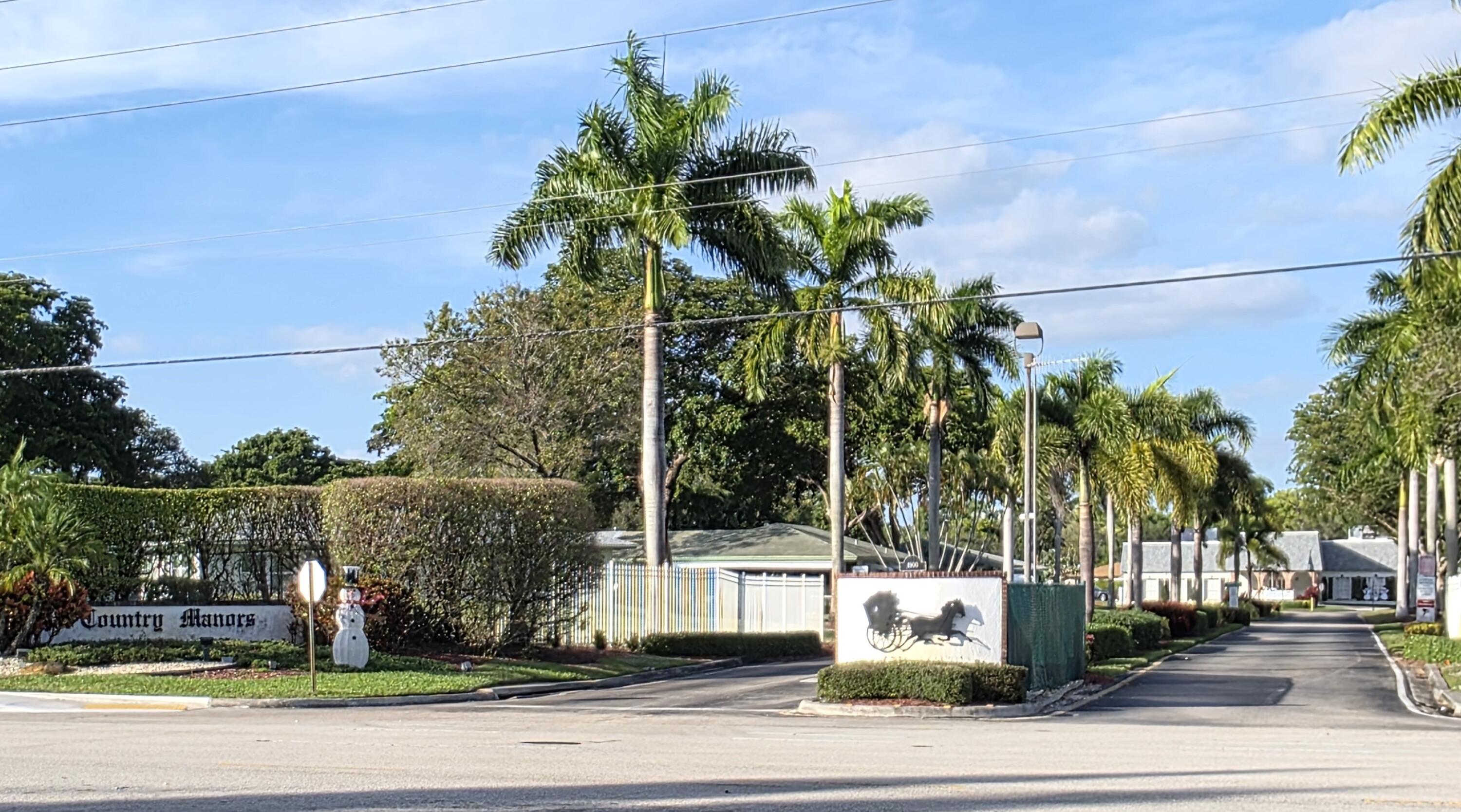 COUNTRY MANORS CONDO - Residential
