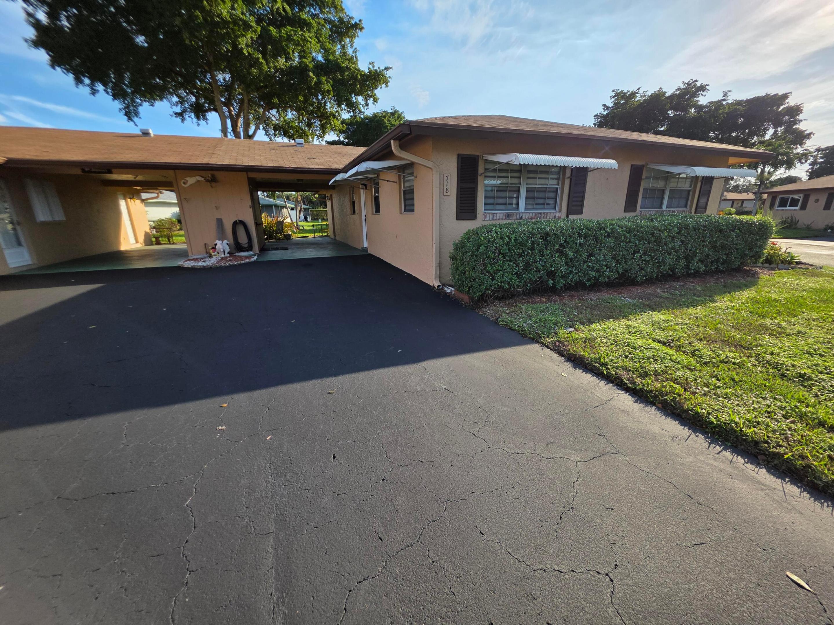 COUNTRY MANORS CONDO - Residential