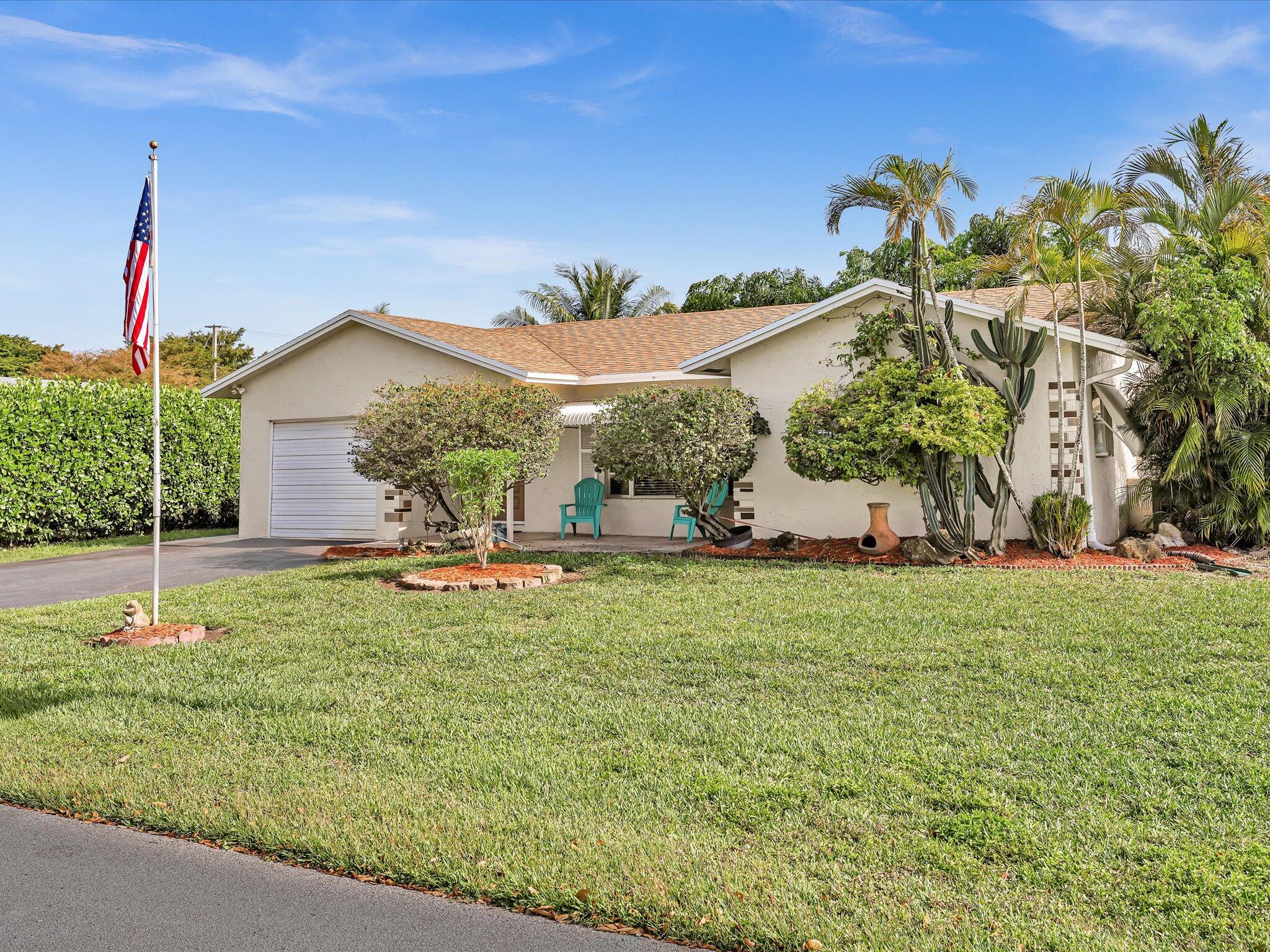 Great Scott!! Incredible updated 2/2 in ALL AGE COMMUNITY** Tile and wood floors through-out** Updated kitchen** Large covered patio** Newer roof (2021)** 4 car driveway** oversized backyard** community club and pool **Association does the lawn** This home is located in the VERY DESIRABLE Westwood Community! Please note: Professional pictures will be up Tuesday afternoon (May 5th)