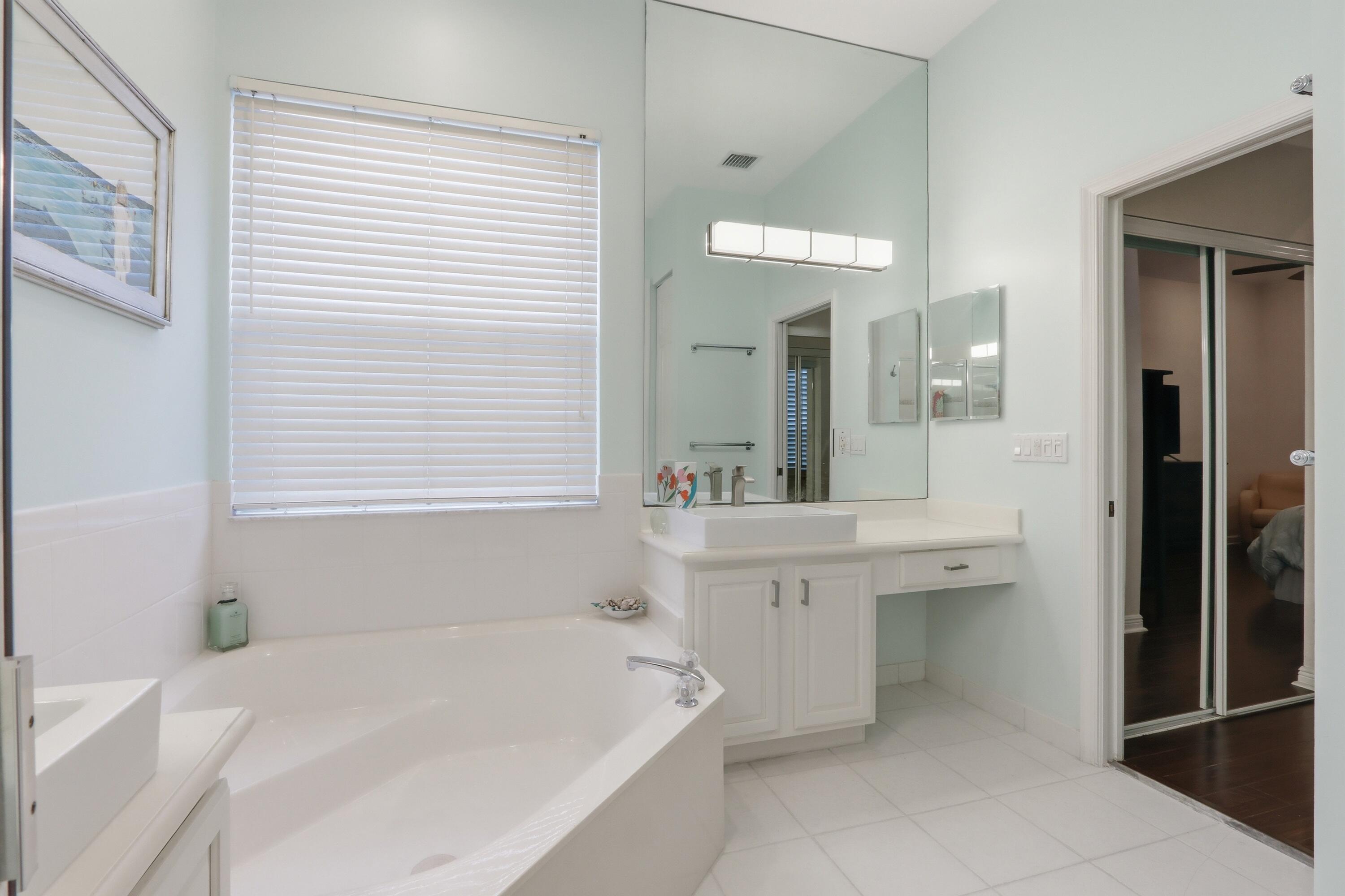 ADDISON TRACE - Residential