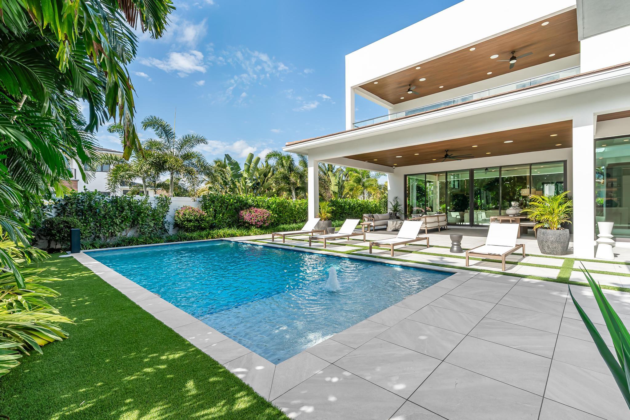 OCEAN HEIGHTS - Residential