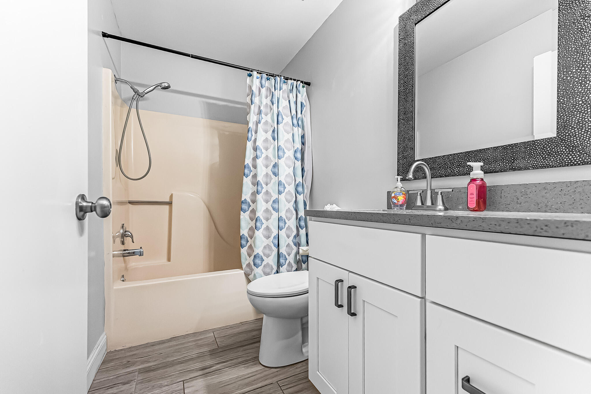 STONES THROW TOWNHOMES - Residential