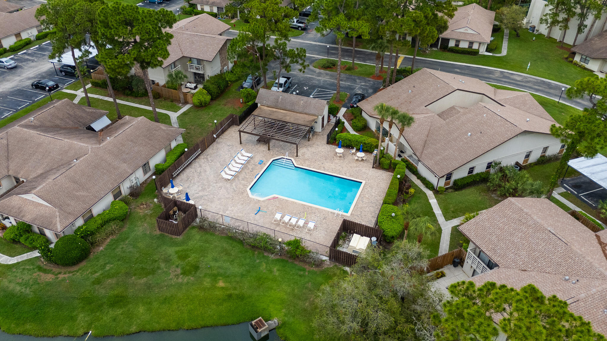 STONES THROW TOWNHOMES - Residential