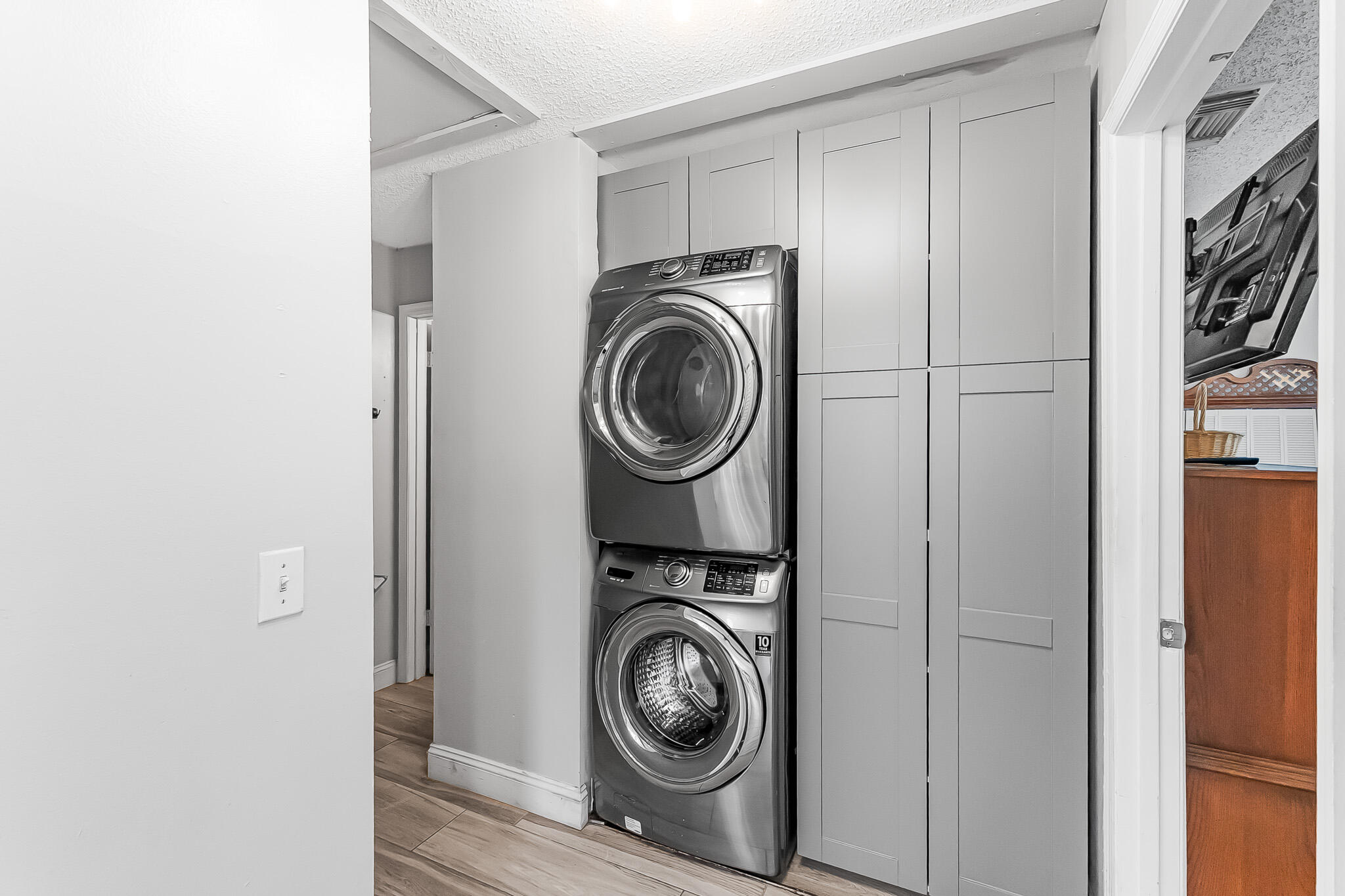 STONES THROW TOWNHOMES - Residential