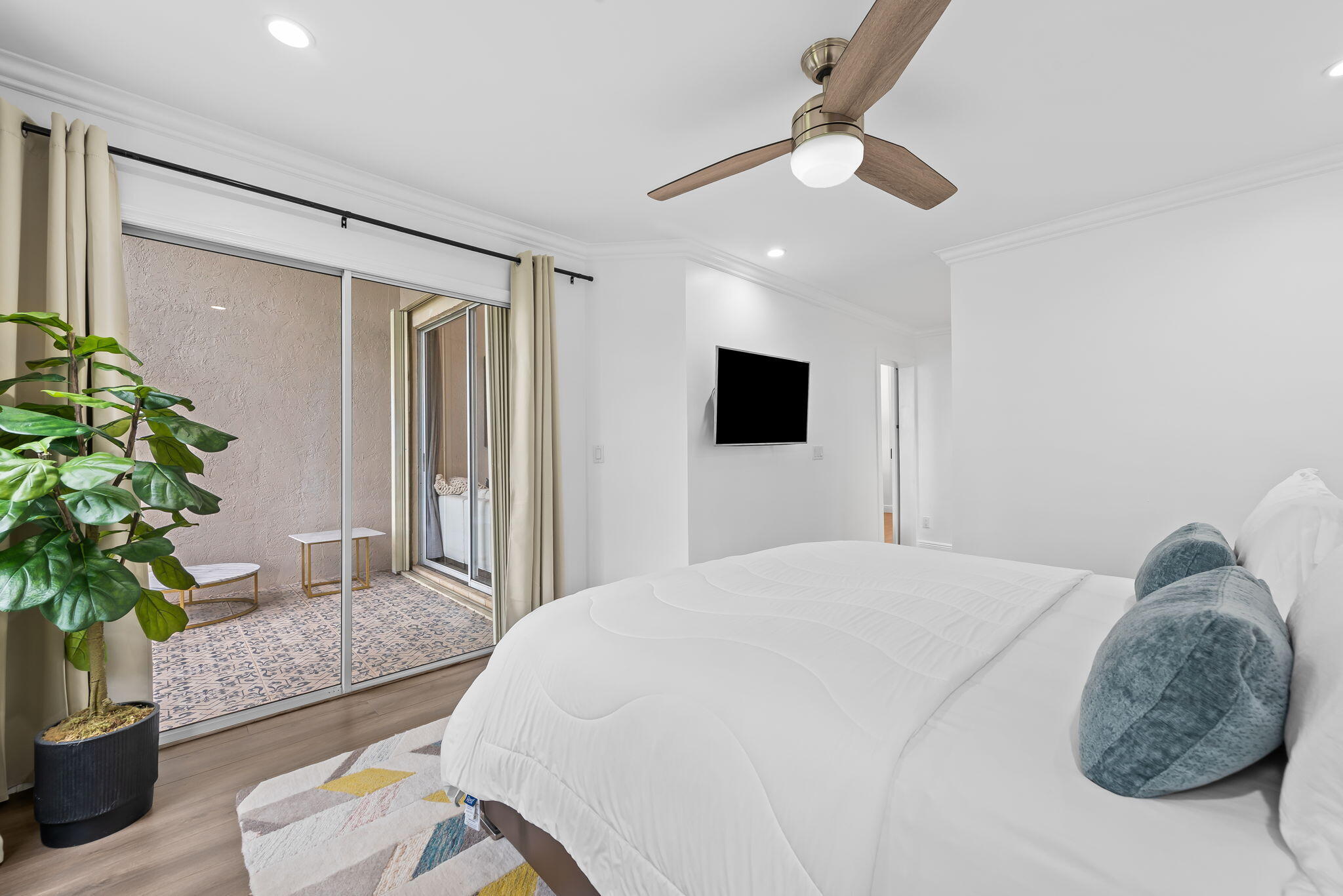 BOCA GARDENS - Residential
