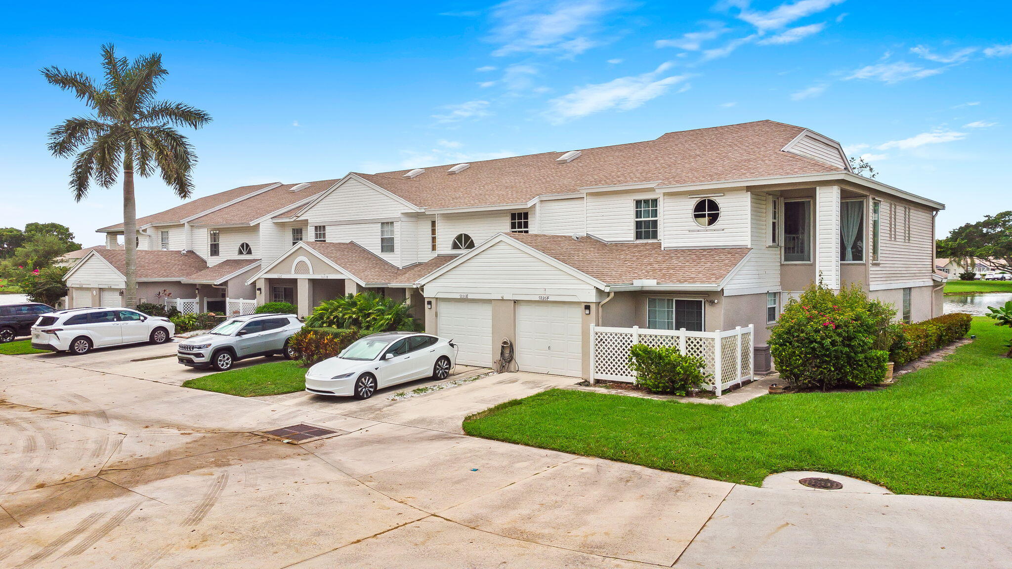 BOCA GARDENS - Residential