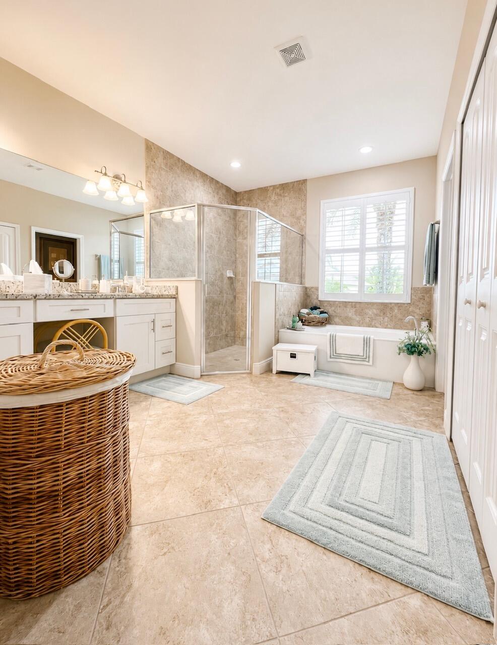 SAWGRASS LAKES PHASE 3A - Residential