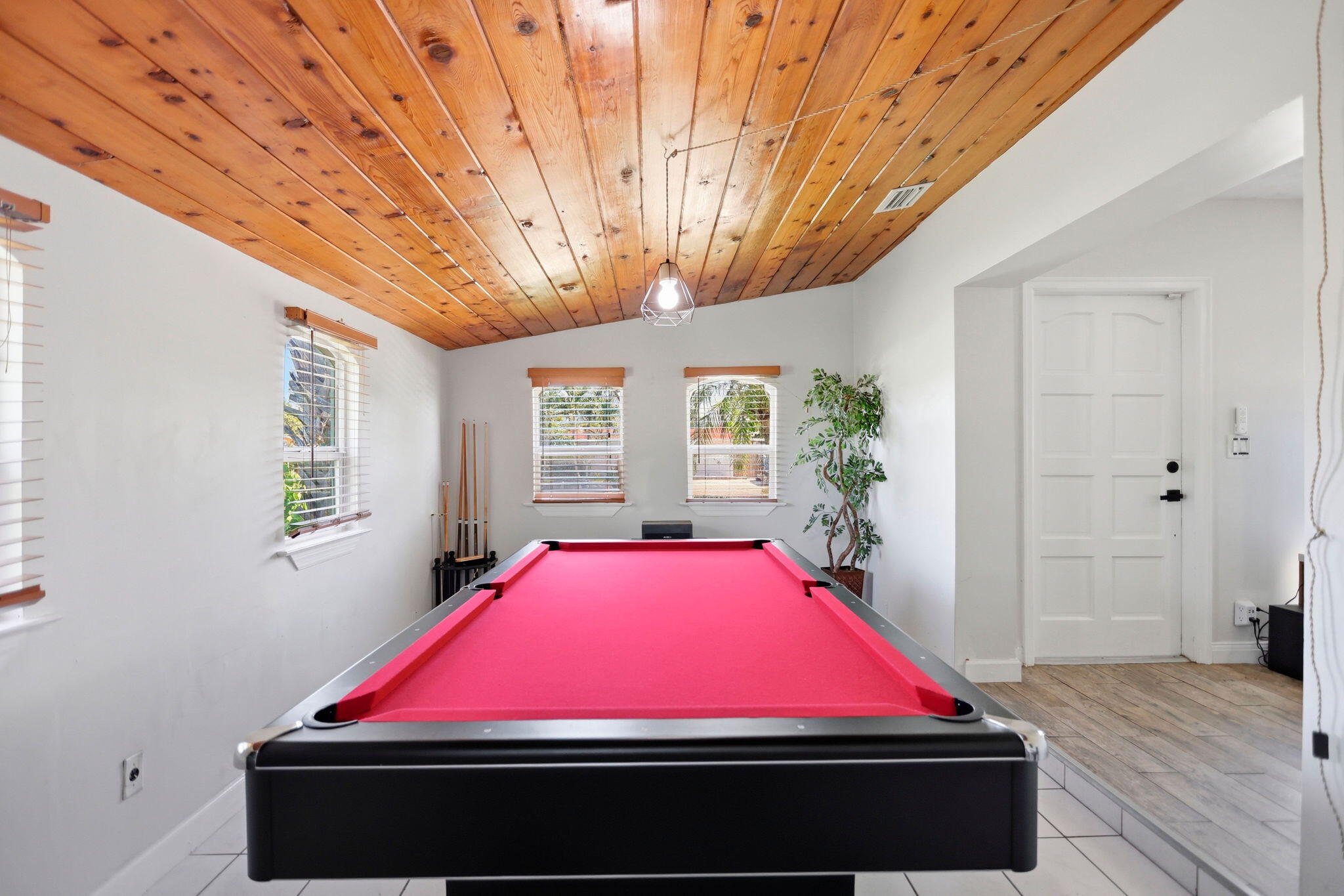 LANTANA HEIGHTS 5 - Residential