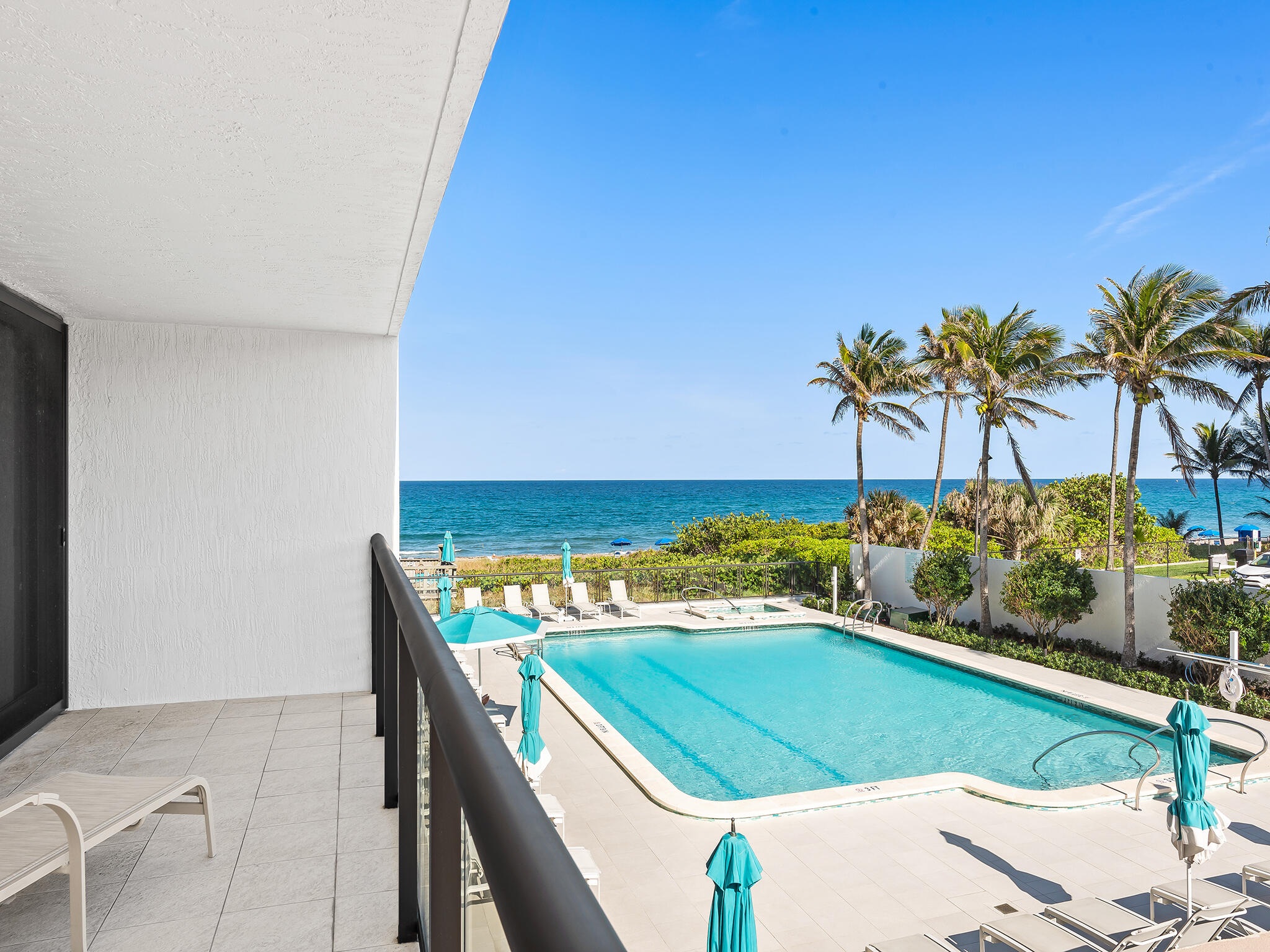 VILLA MAGNA CONDO - Residential