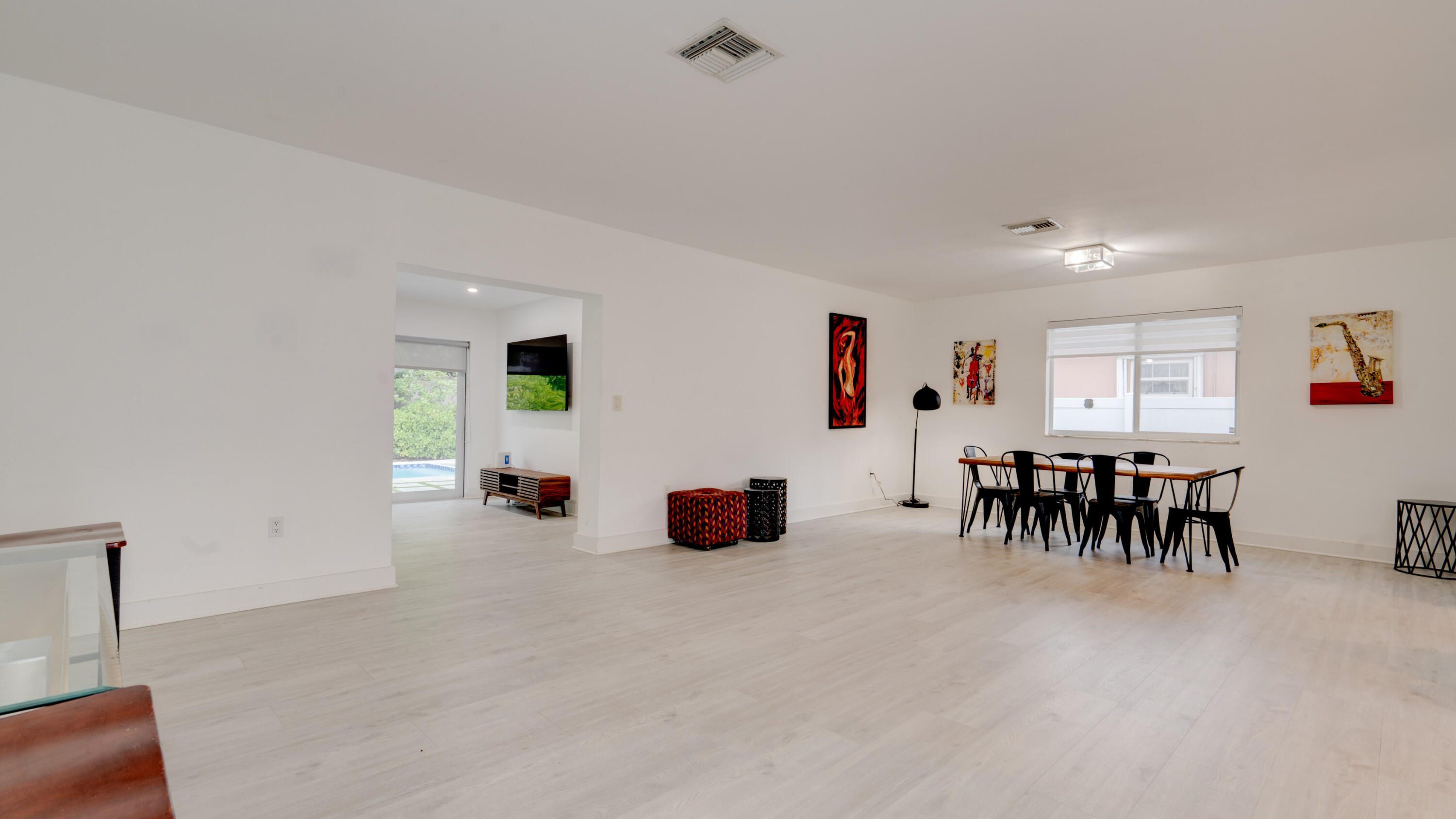 TREASURE ISLAND - Residential Lease