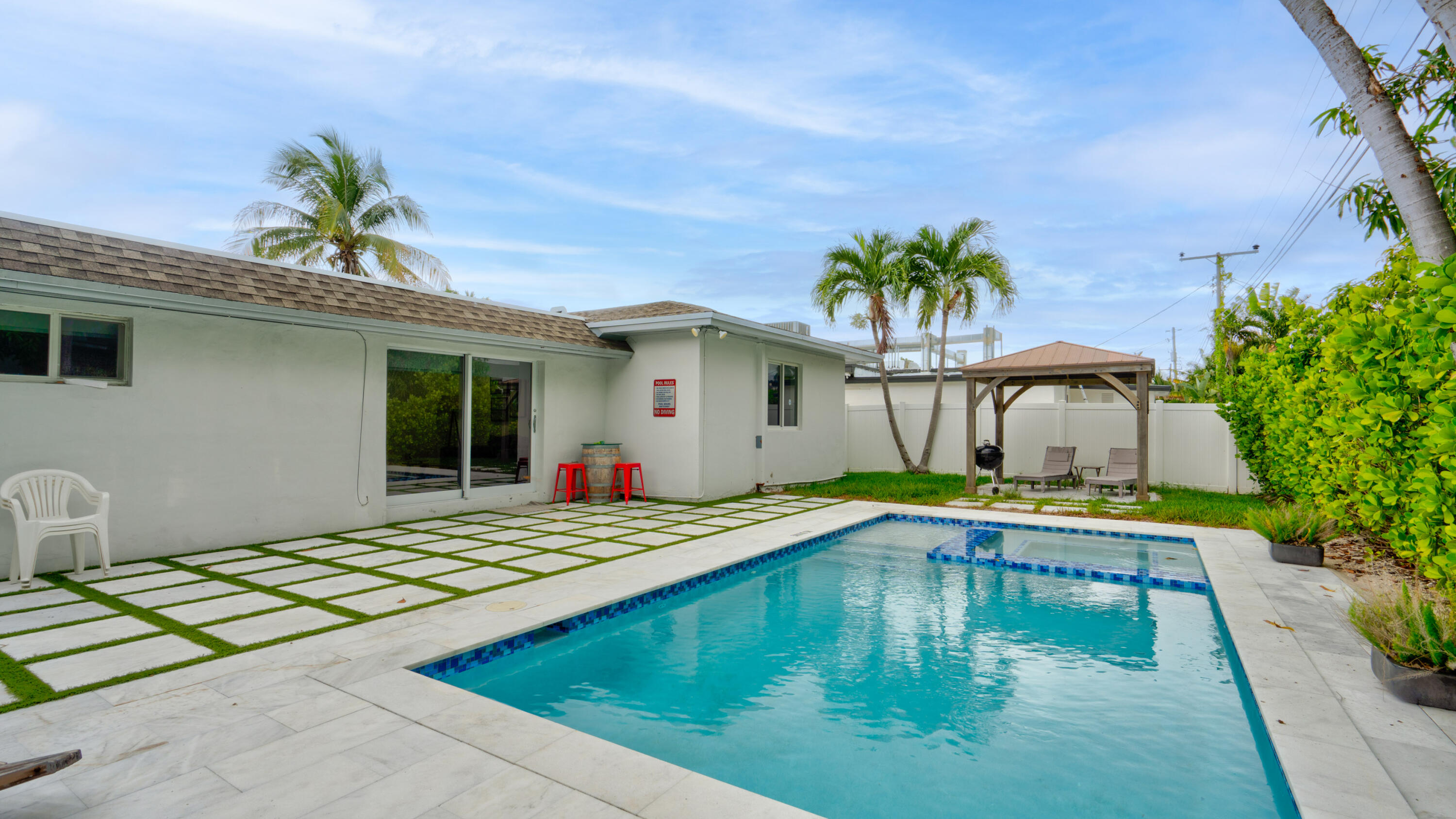 TREASURE ISLAND - Residential Lease