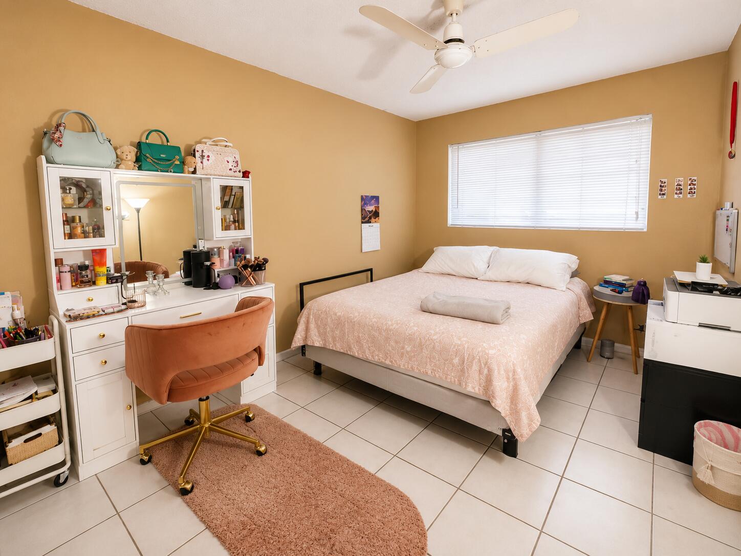 2BR first-floor corner condo east of Federal Hwy in Fort Lauderdale. Updated bath, tile floors, open layout, pool community near the beach.  Spacious L-shaped living and dining area creates an open, comfortable feel for everyday living and entertaining. Ceramic tile flooring throughout provides easy maintenance, while both bedrooms offer generous closet space. Enjoy outdoor seating just outside your door on the breezeway. Maybury Mansion is a beautifully maintained community with six buildings, meandering walkways, lush tropical landscaping, and a tranquil pool. Ideally located east of Federal Highway, blocks from the sandy beaches, dining, shopping, and waterfront attractions. Enjoy the South Florida lifestyle at an exceptional value in one of the area's most desirable neighborhoods.